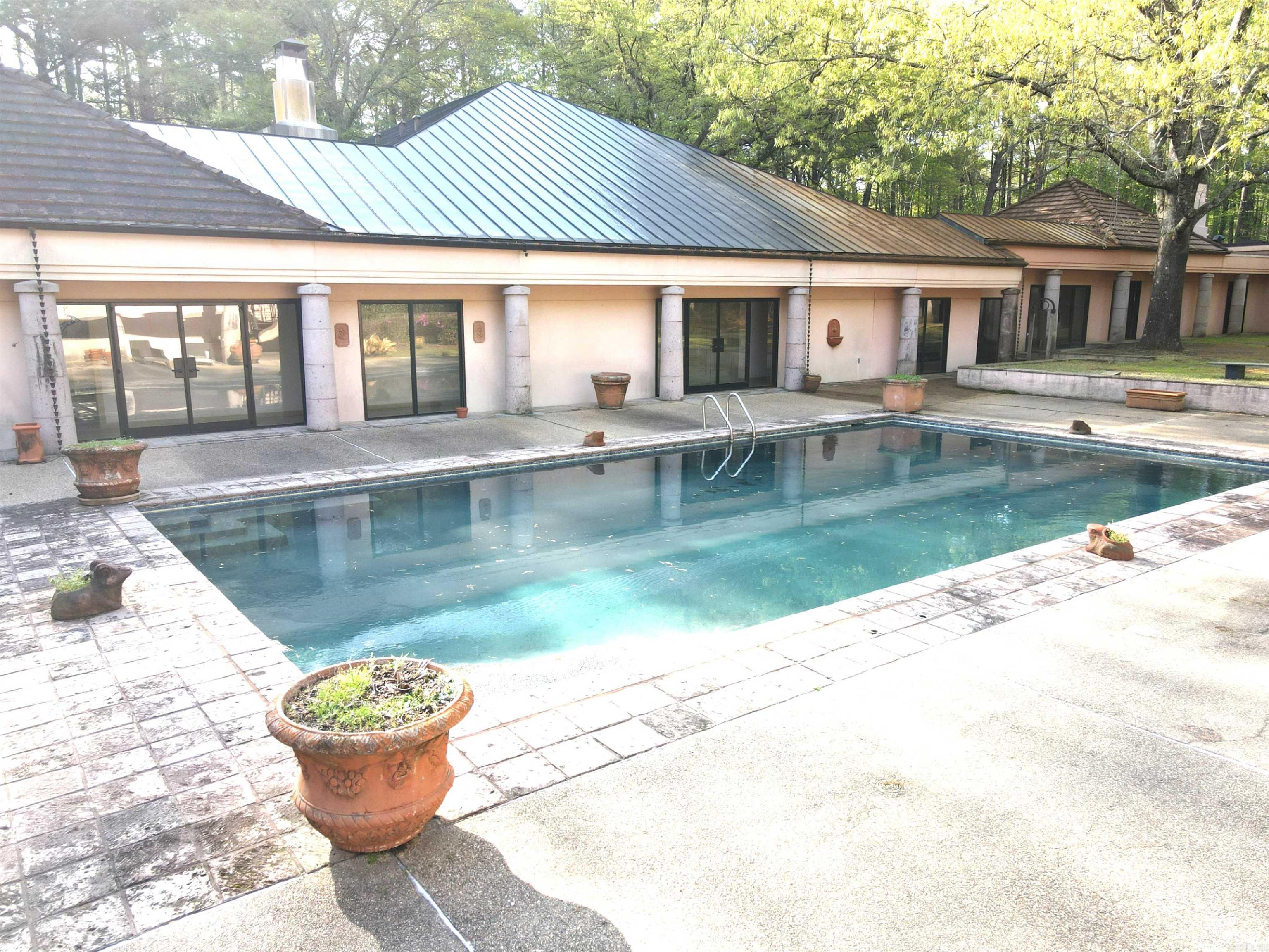 2905 Calion Road