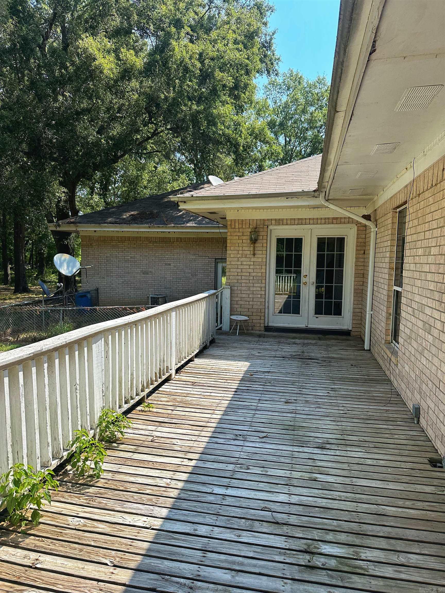 19 N Turtle Pond  Greenbrier, AR