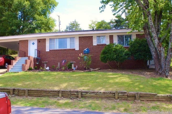 7 Winthrop  Morrilton, AR