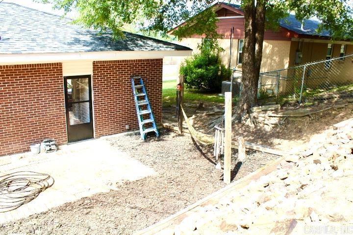 7 Winthrop  Morrilton, AR