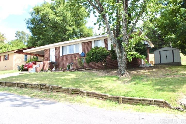 7 Winthrop  Morrilton, AR