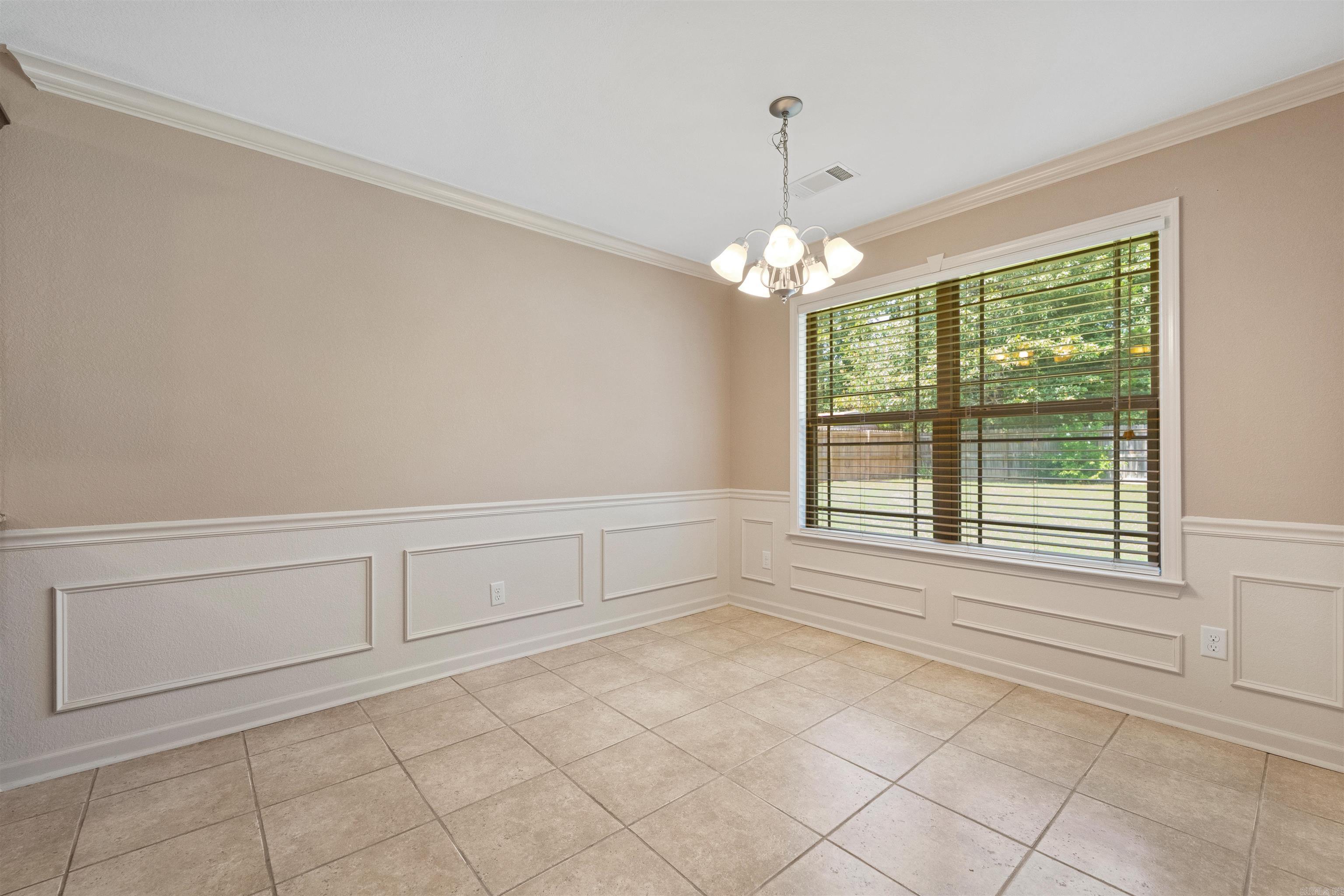 2105 Airborn  Jacksonville, AR