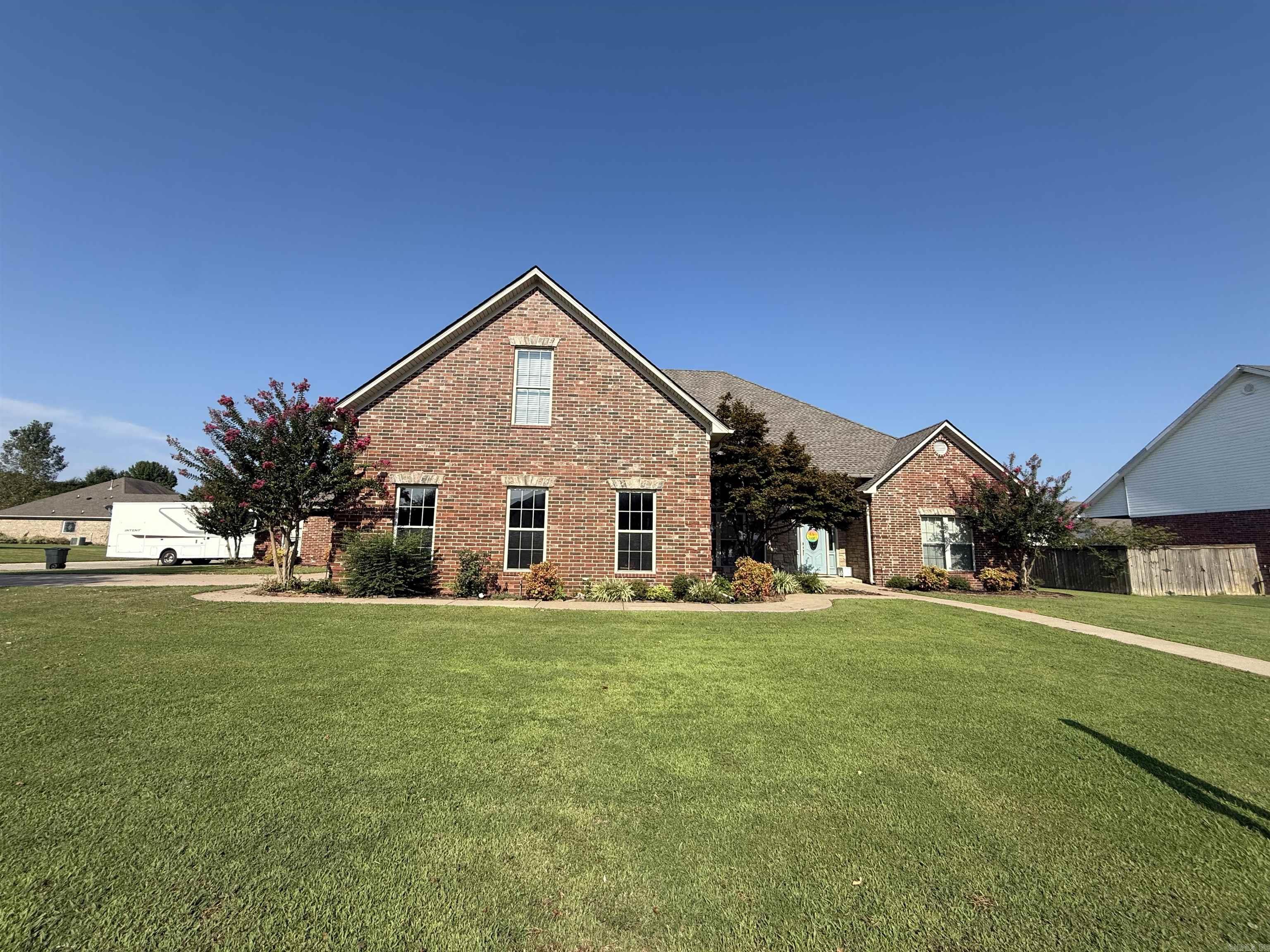 23 Kalli  Vilonia, AR
