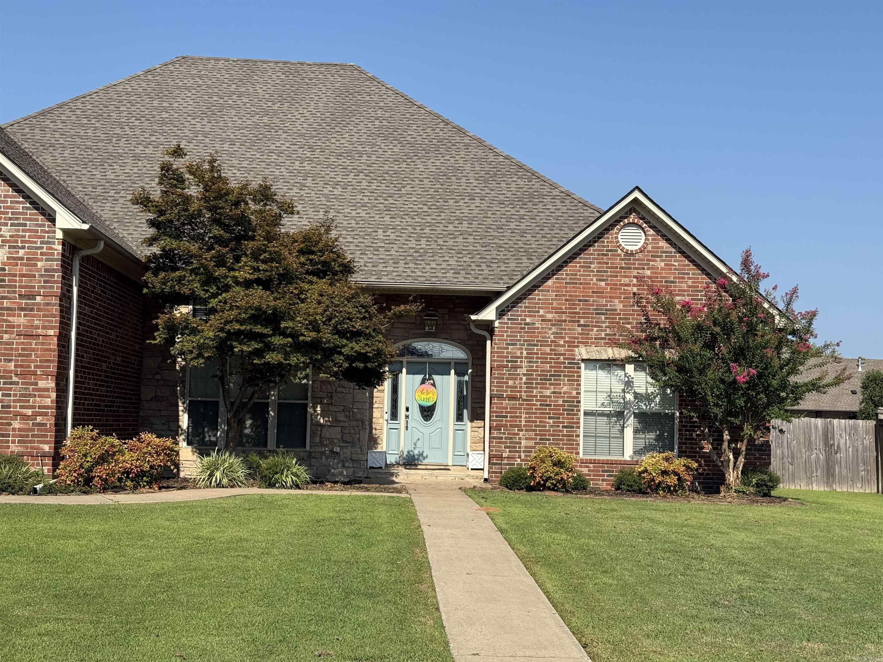 23 Kalli  Vilonia, AR