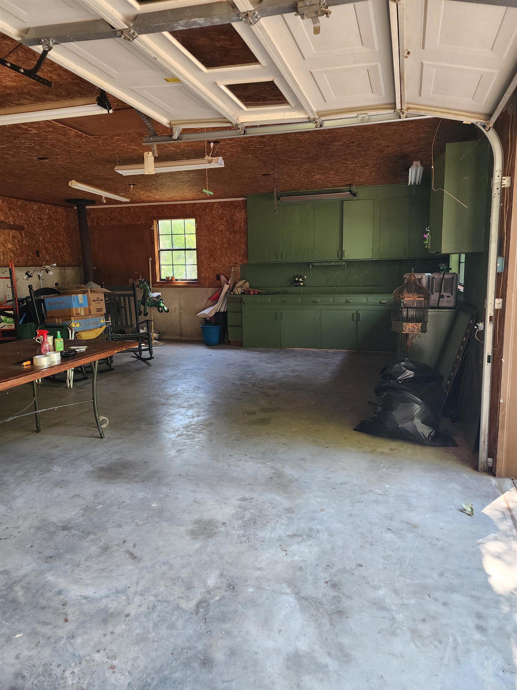 4 Whitewood  Edgemont, AR