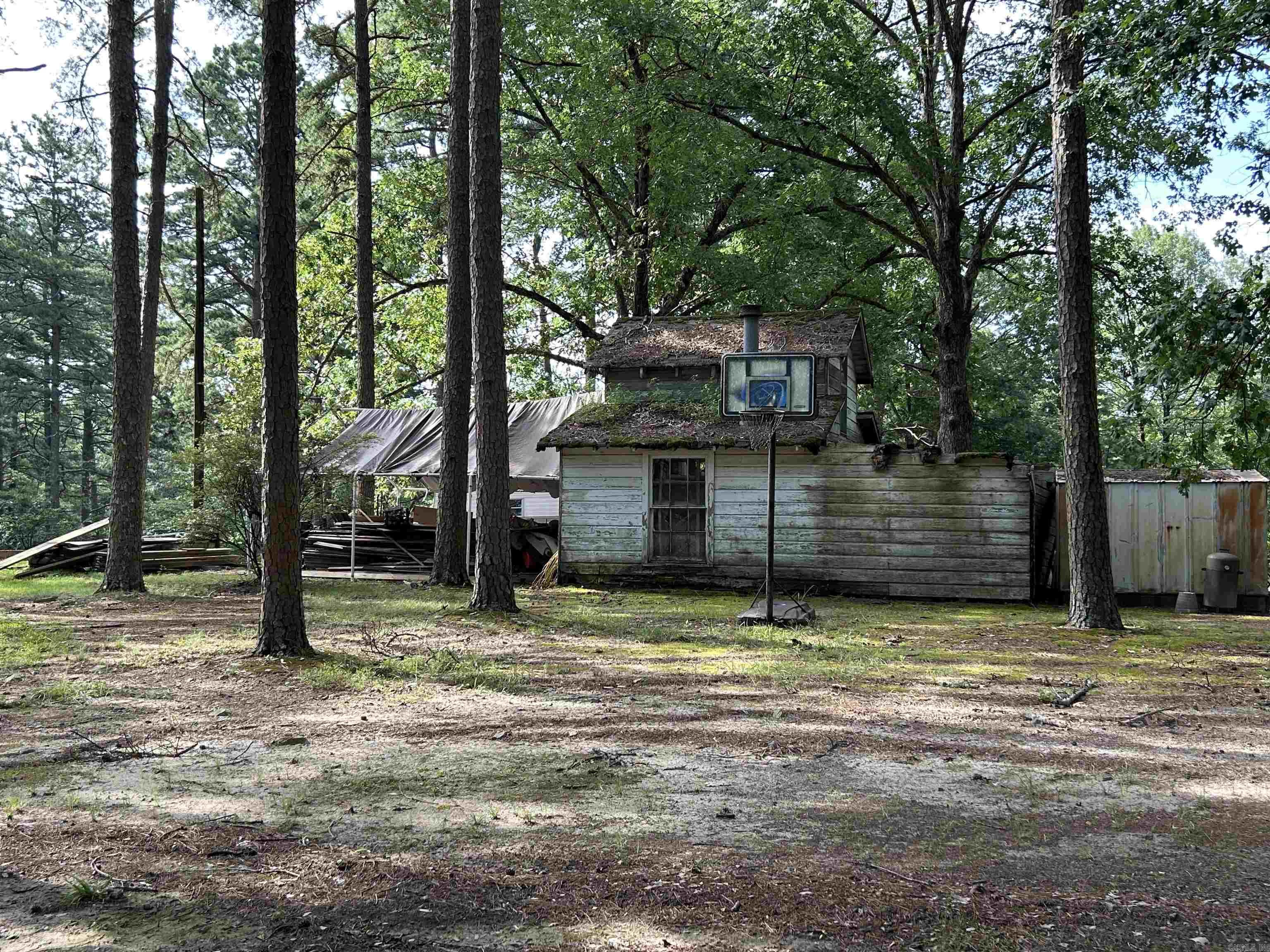 30501 Hwy 300  Roland, AR