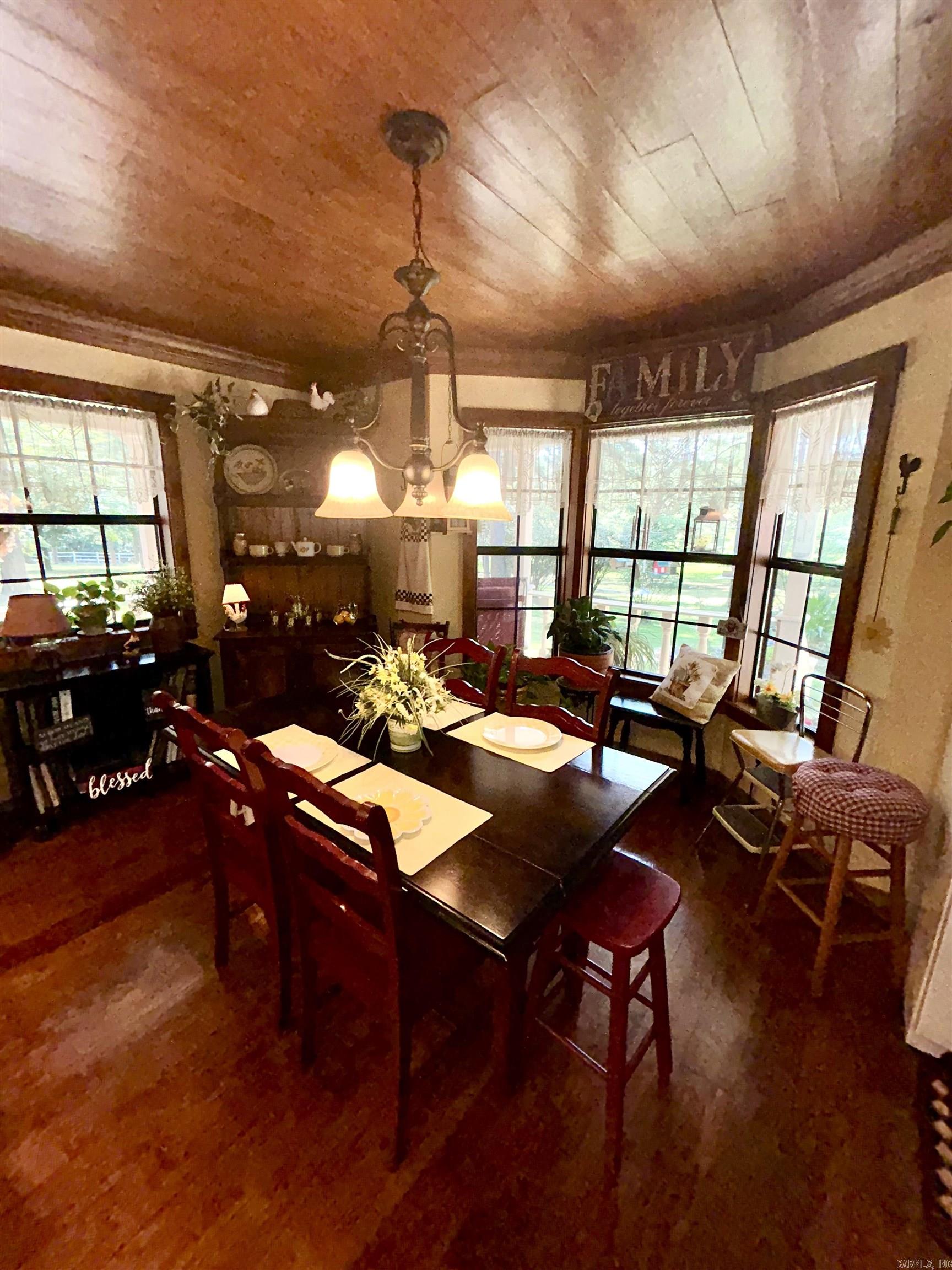 30501 Hwy 300  Roland, AR