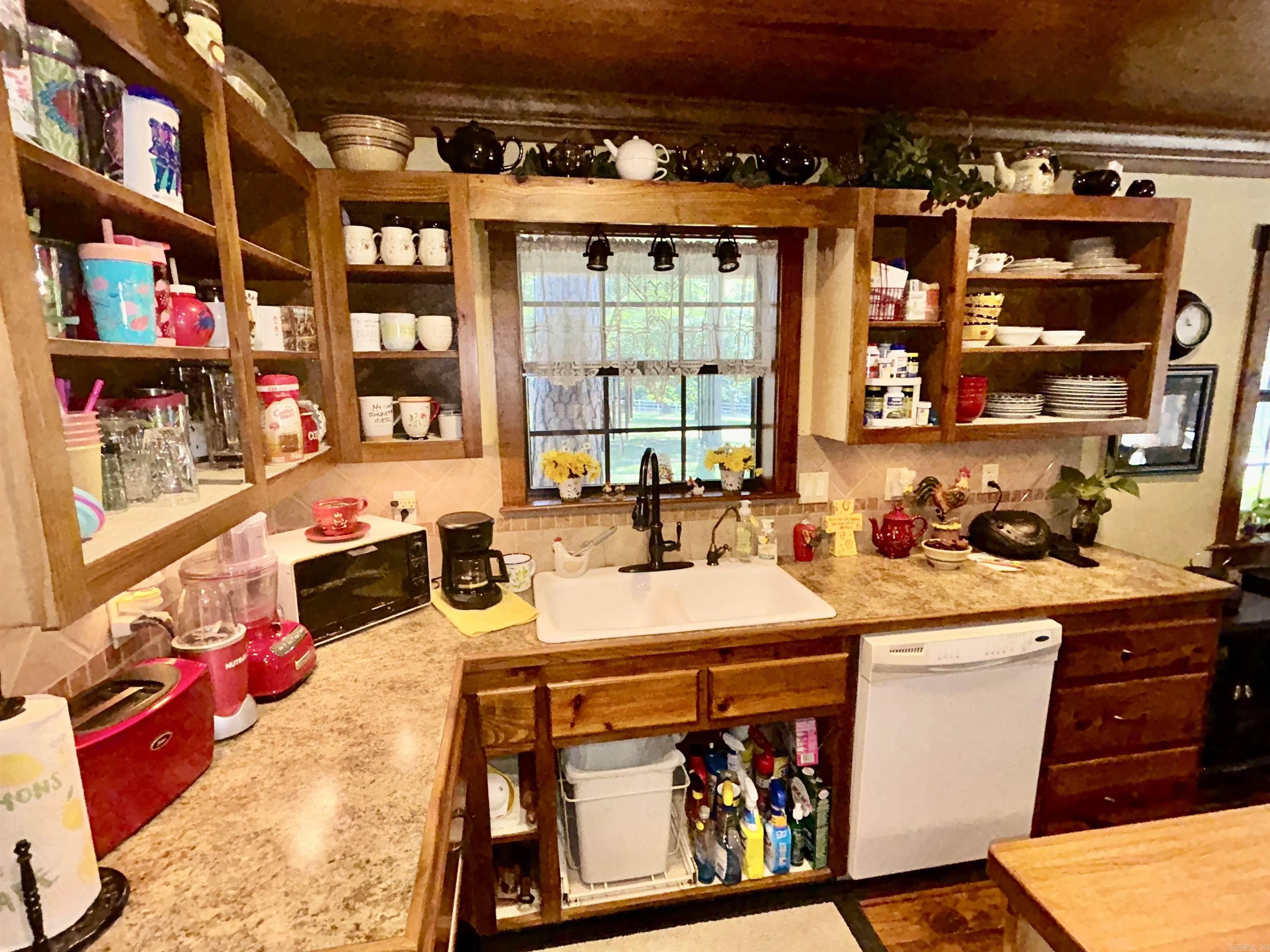 30501 Hwy 300  Roland, AR