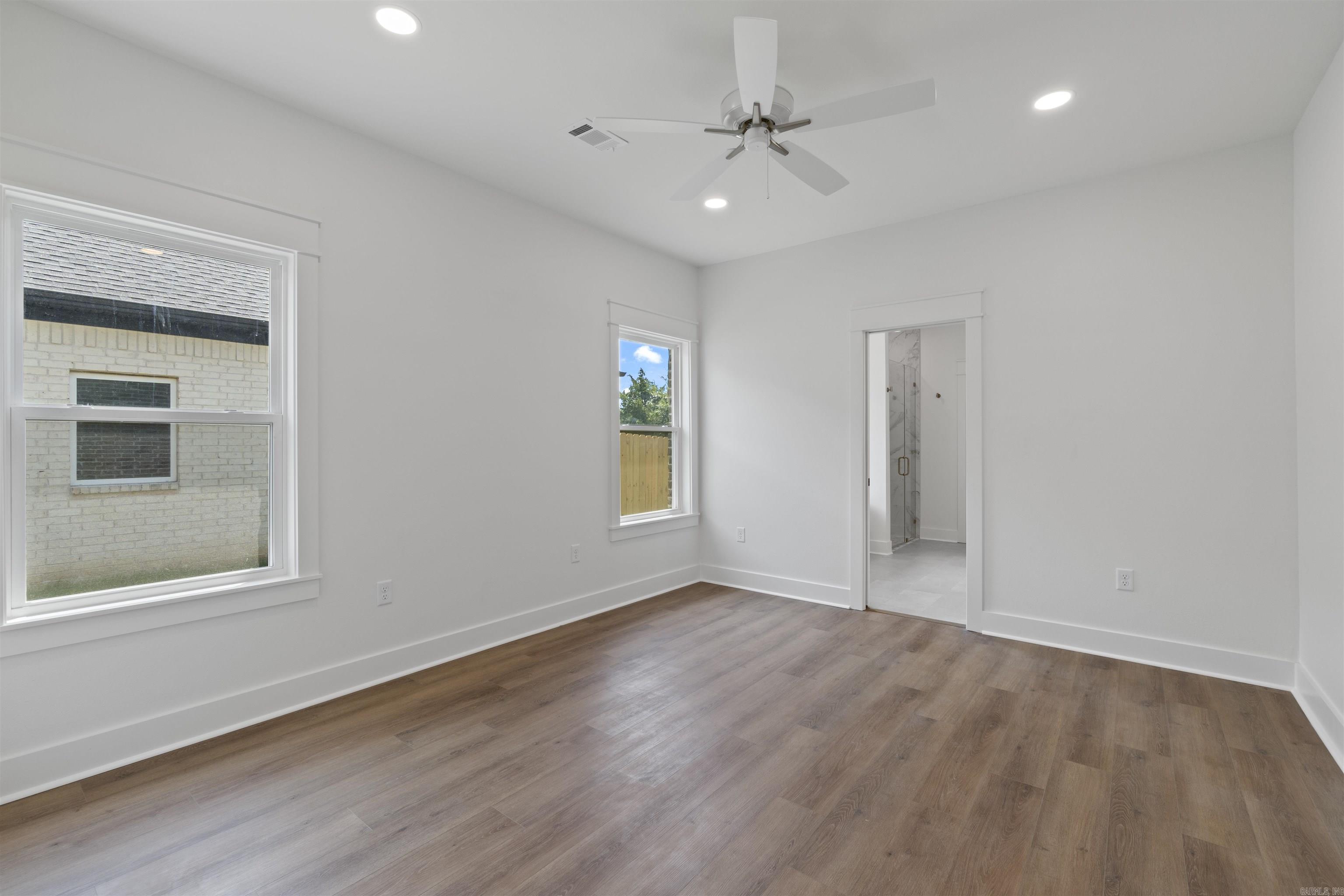 22 Dandelion  Greenbrier, AR