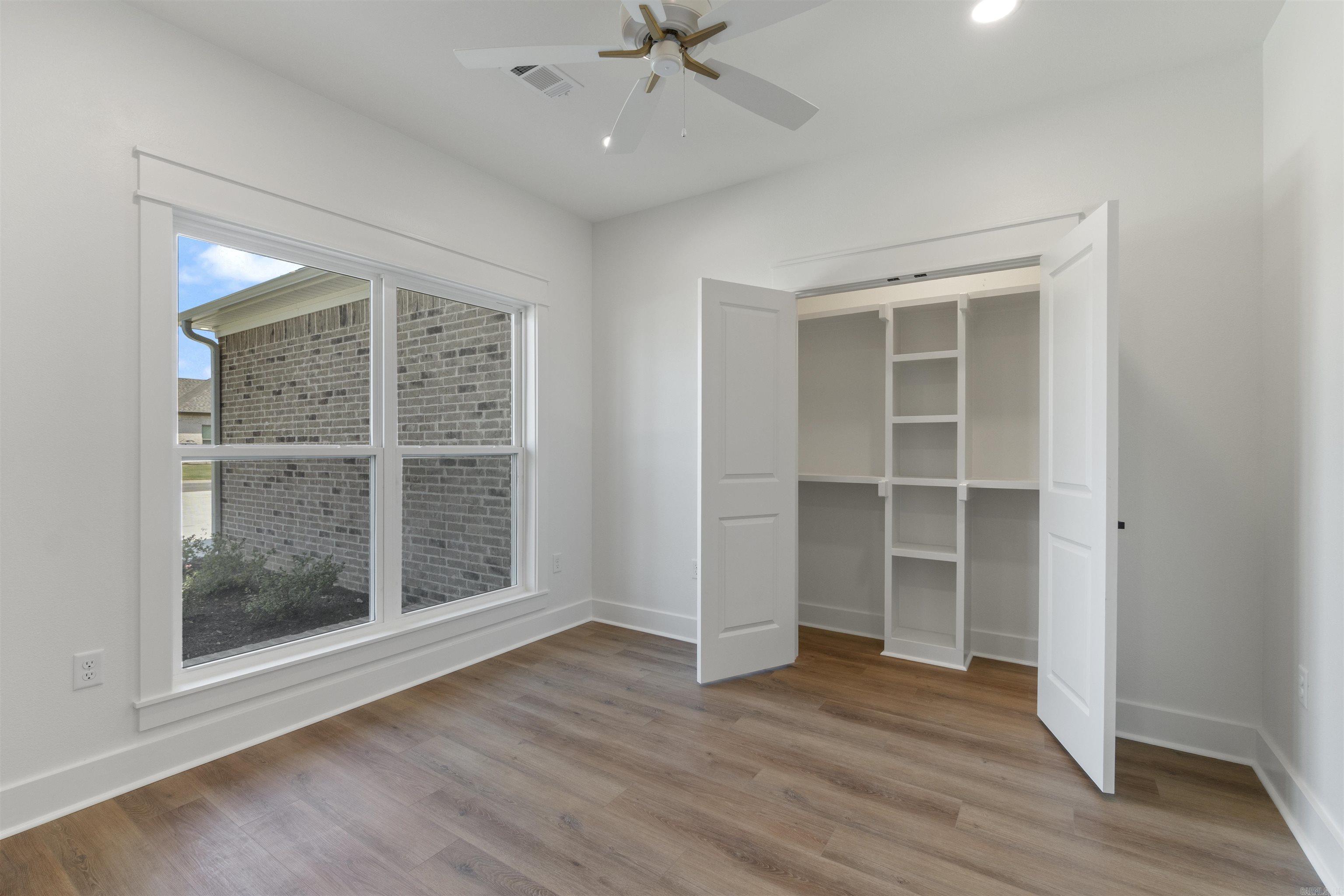22 Dandelion  Greenbrier, AR