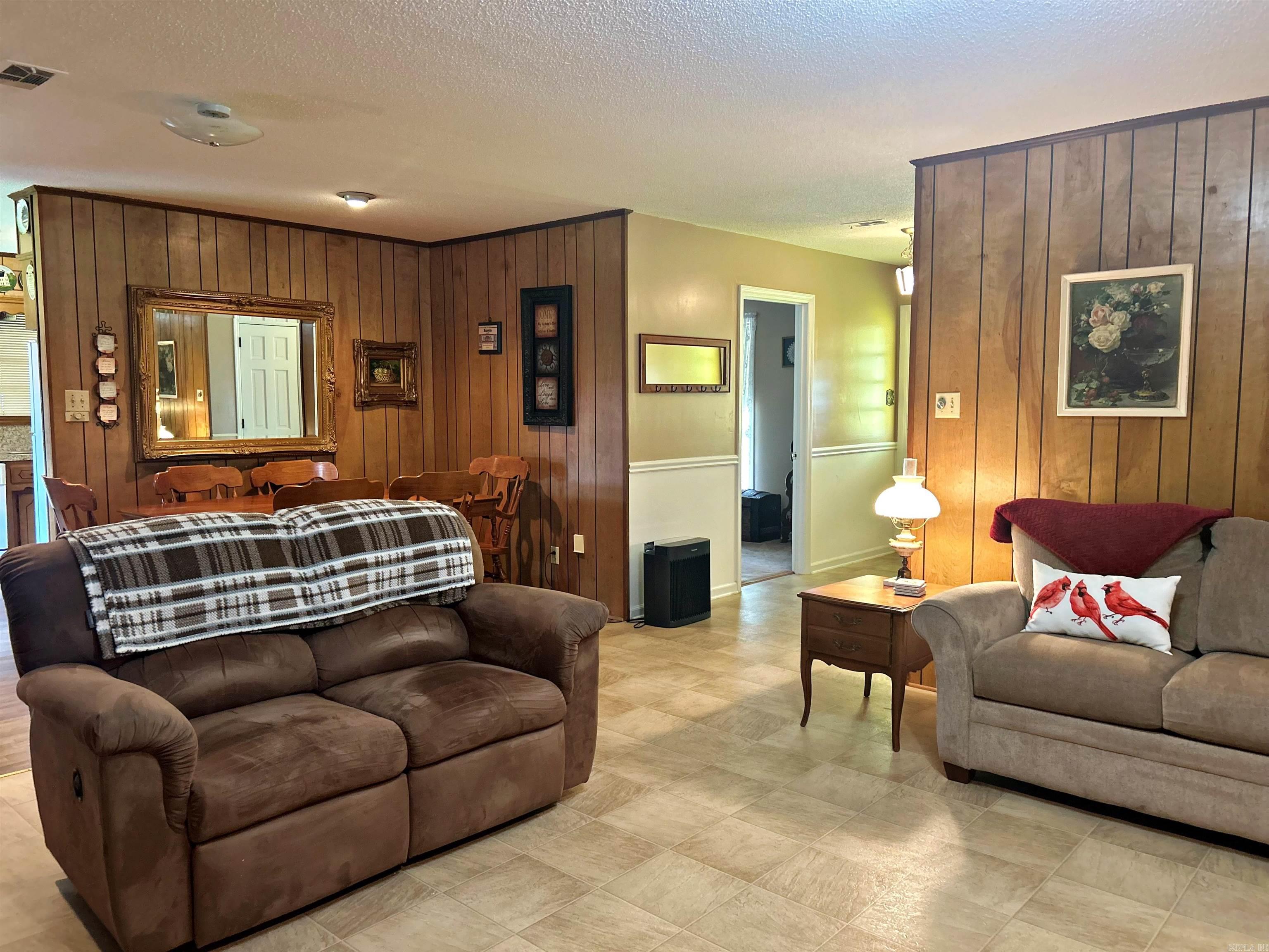2709 Lynwood  Arkadelphia, AR