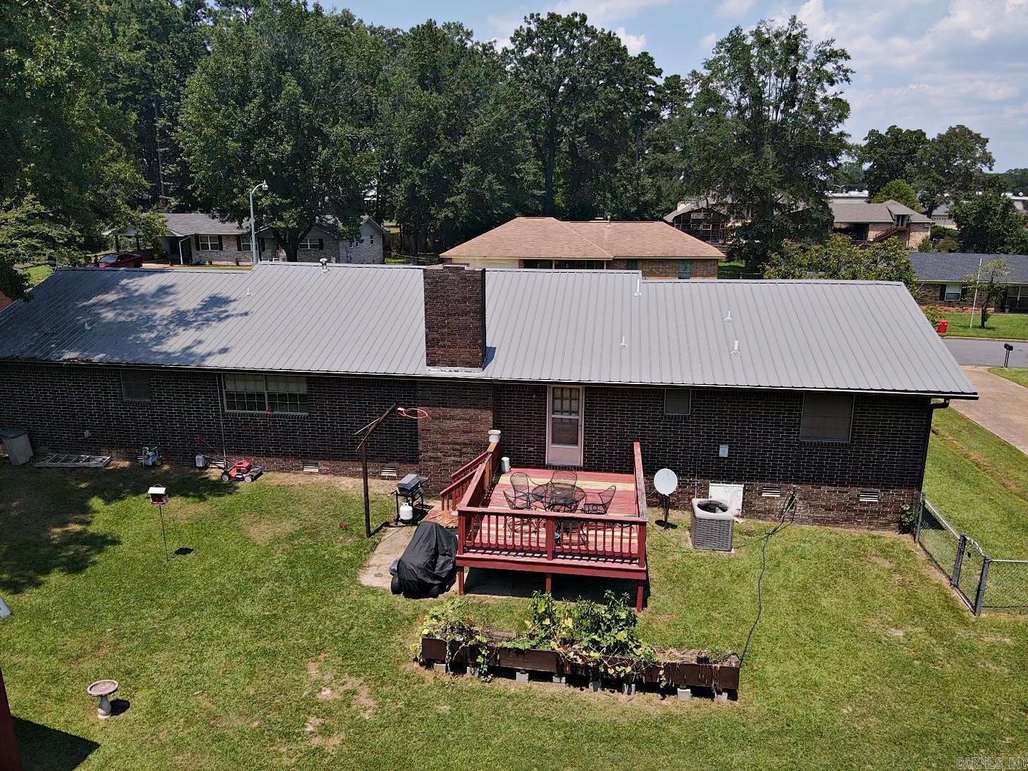 2709 Lynwood  Arkadelphia, AR