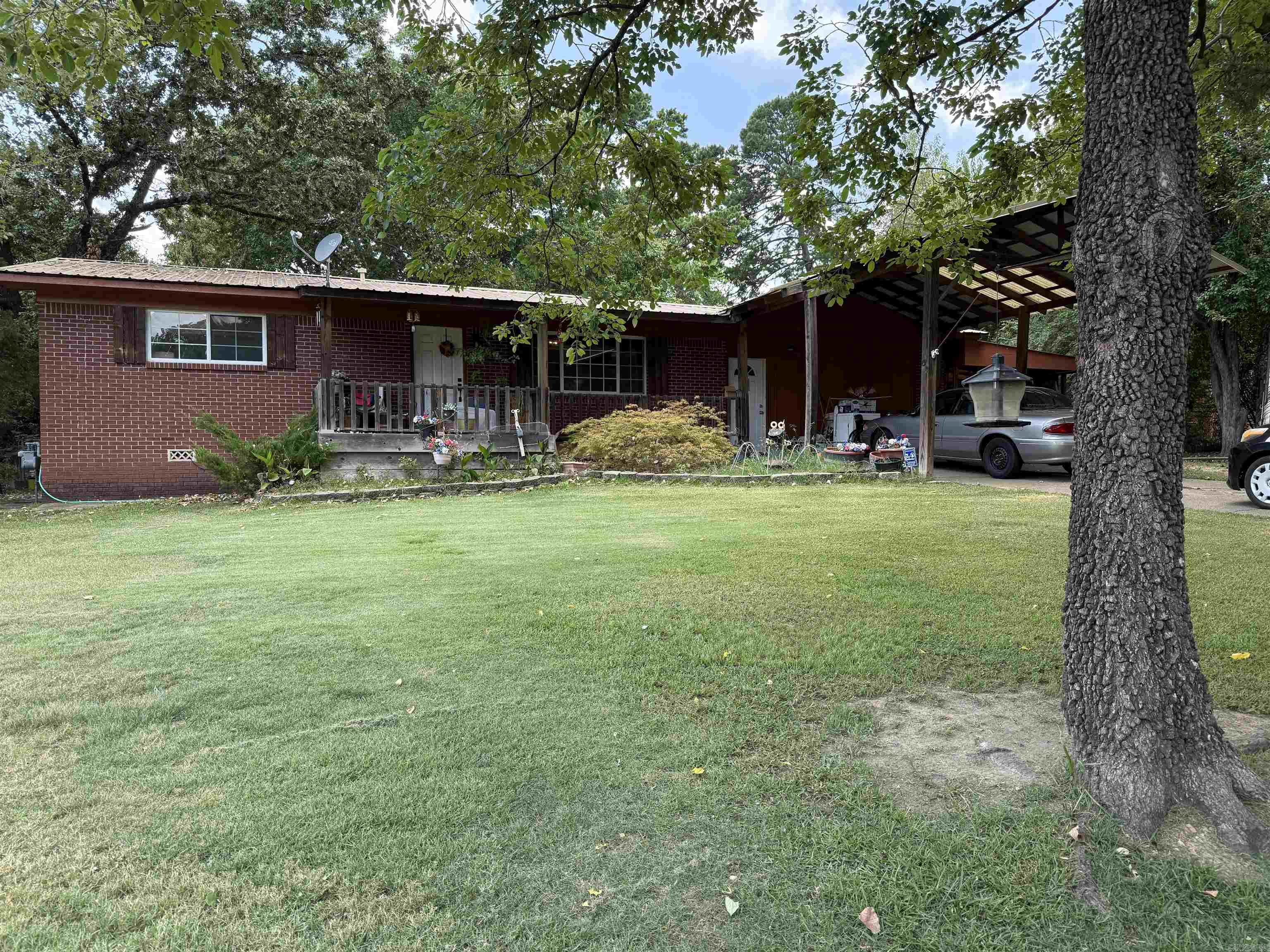 203 Rector  Hot Springs, AR
