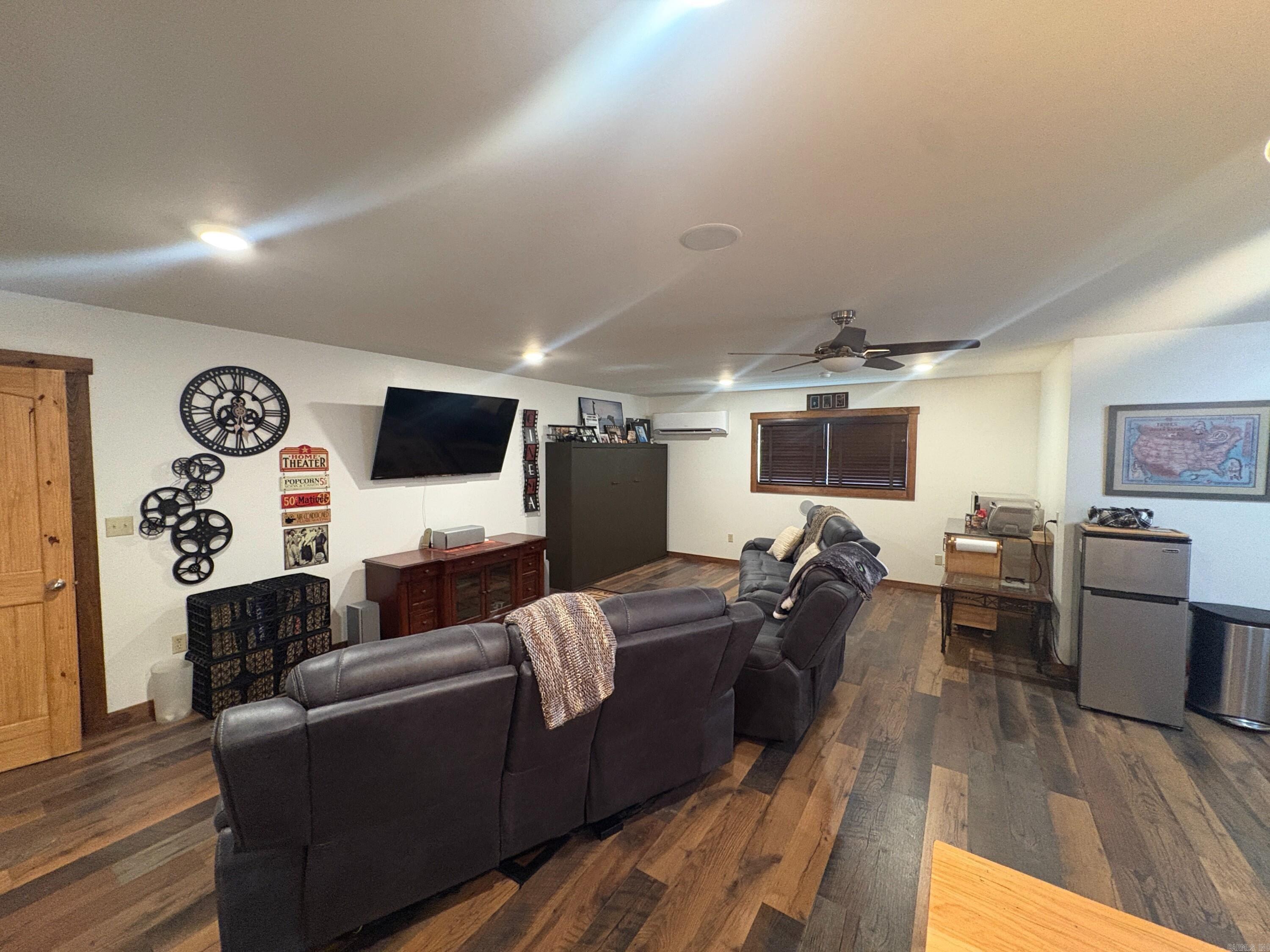 1115 Hillhollow Road  Marshall, AR