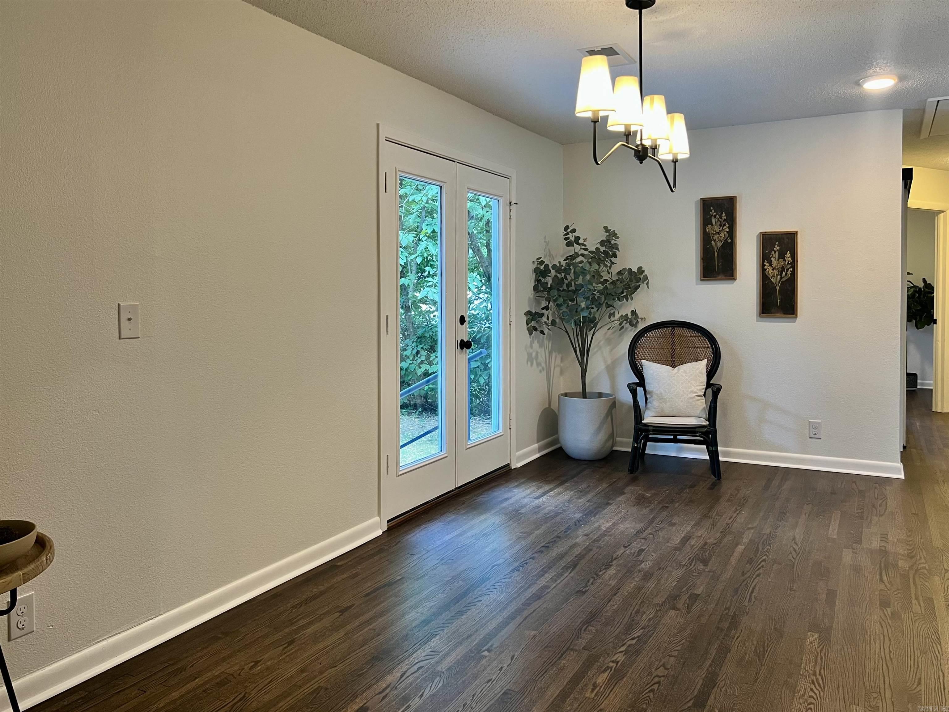 506 W Clinton  Heber Springs, AR