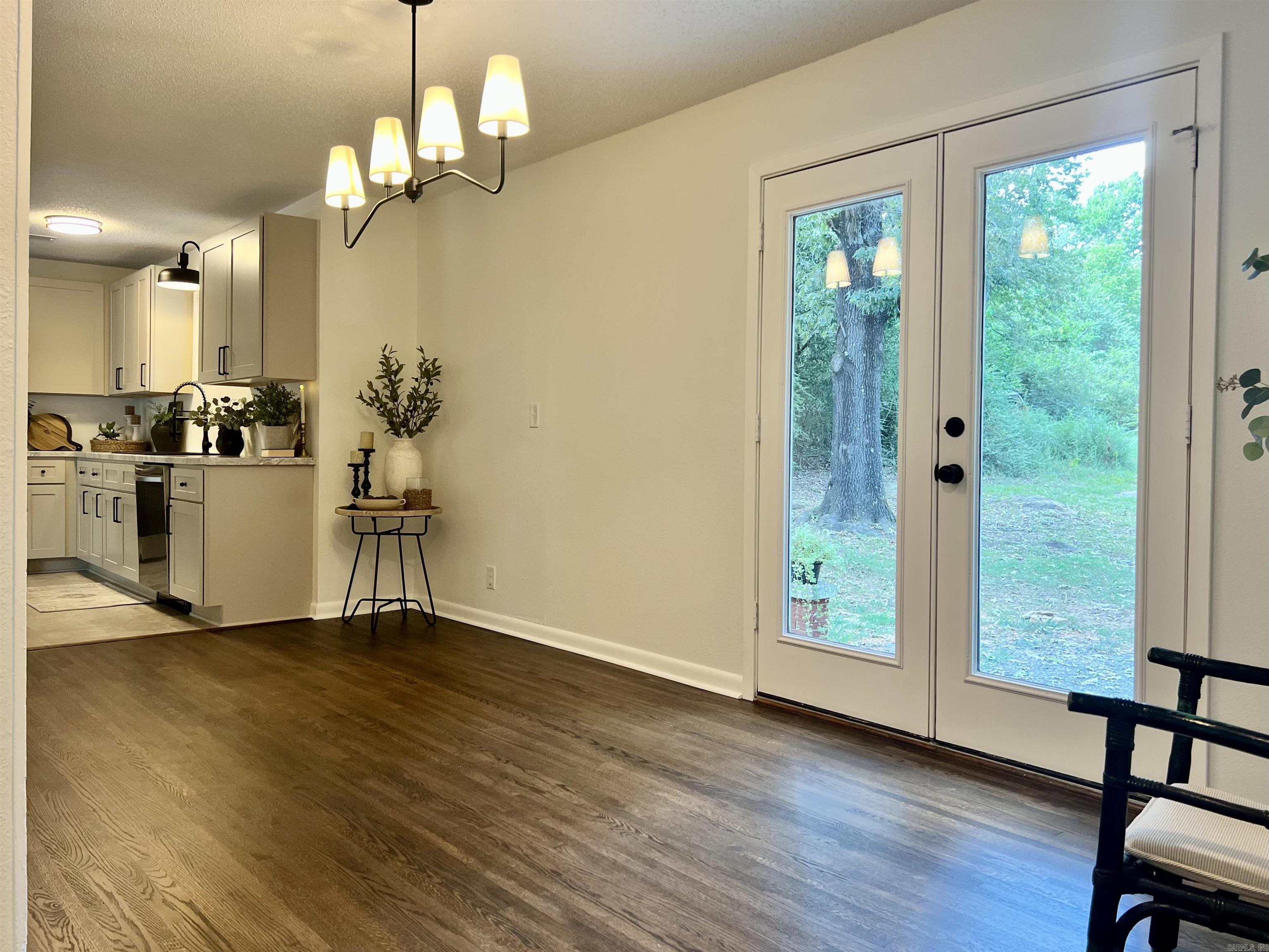 506 W Clinton  Heber Springs, AR
