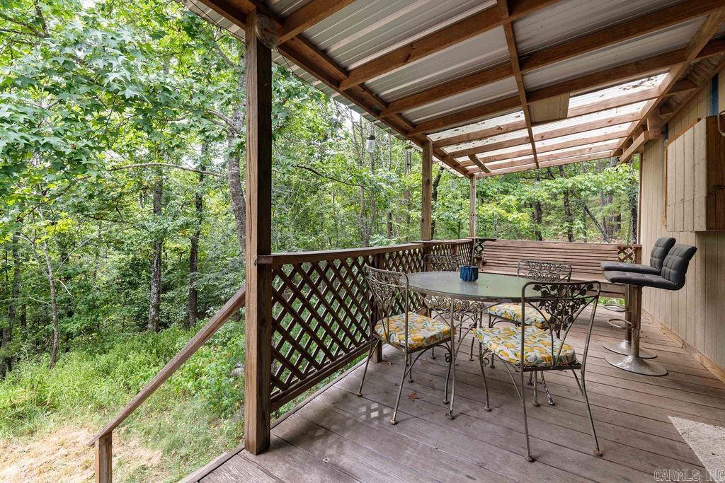 305 Cougar Trl  Clinton, AR