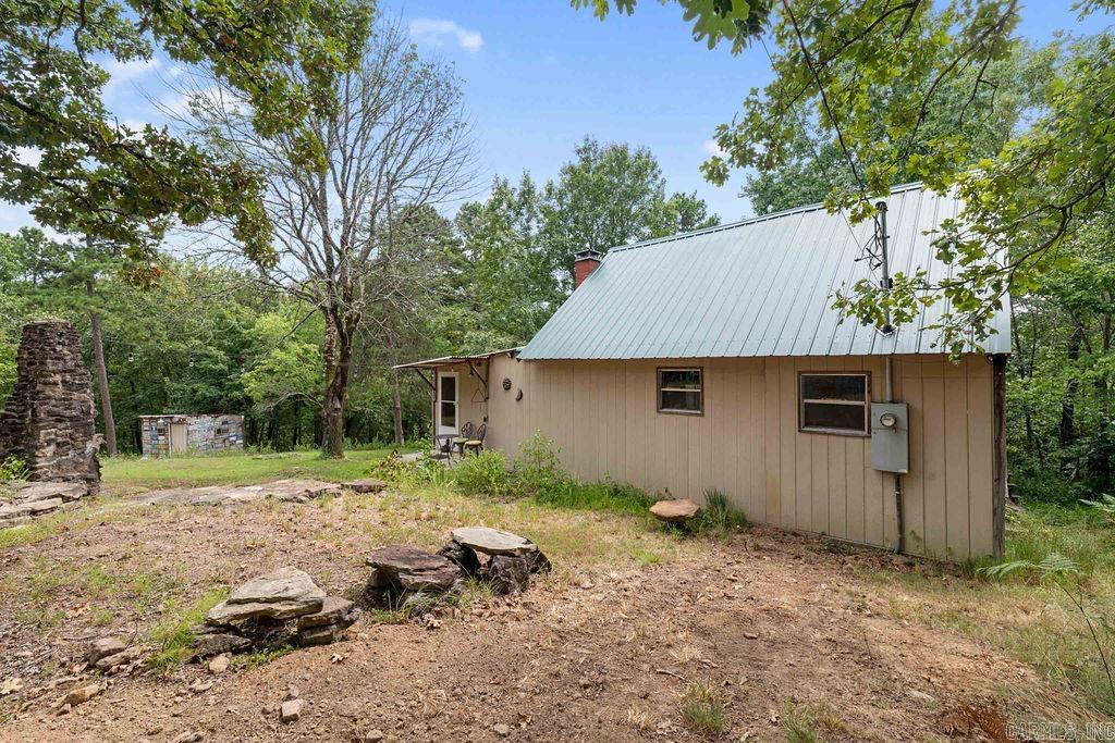 305 Cougar Trl  Clinton, AR