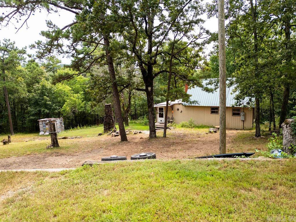 305 Cougar Trl  Clinton, AR