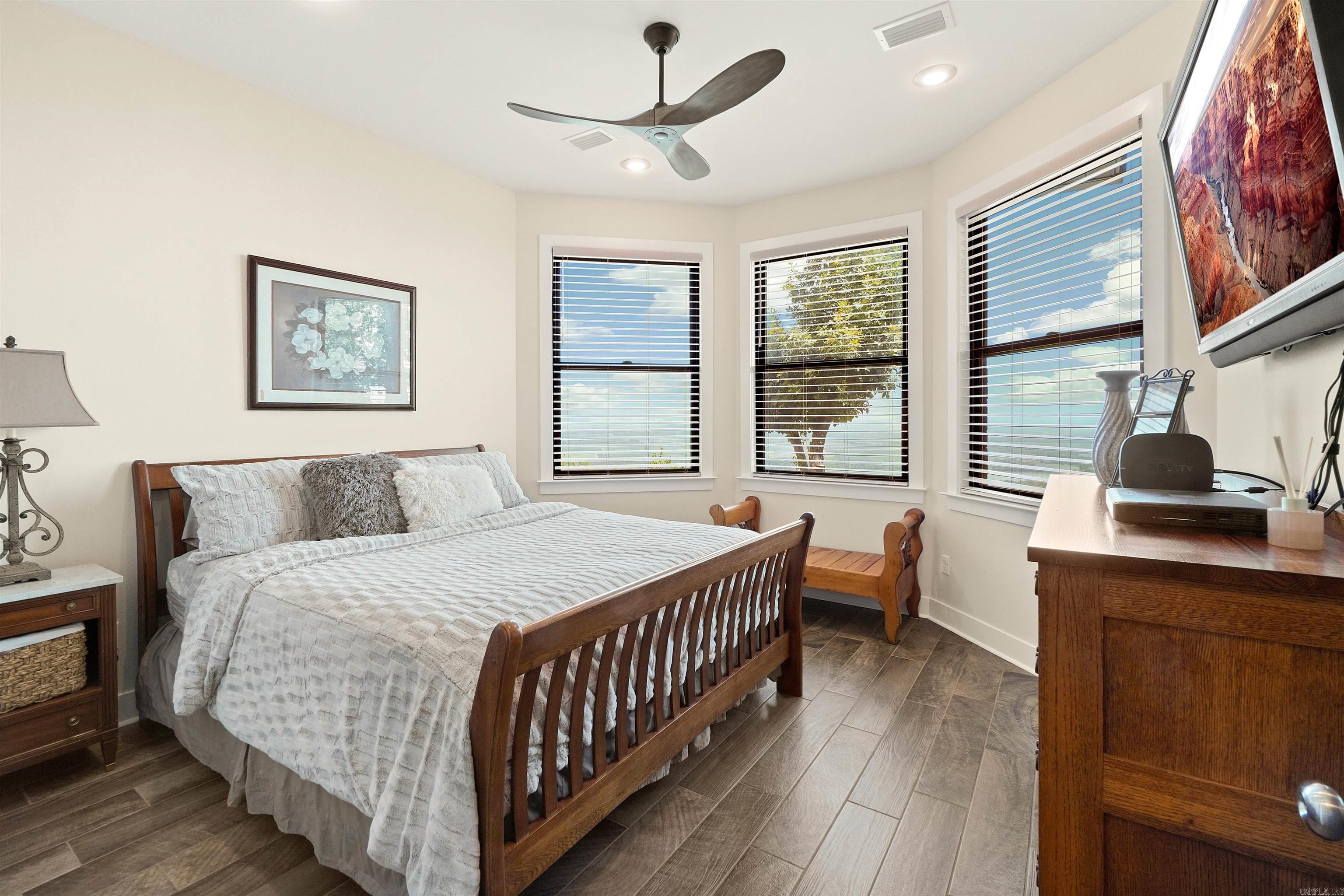 22 Wildwood Vista  Petit Jean Mountain, AR