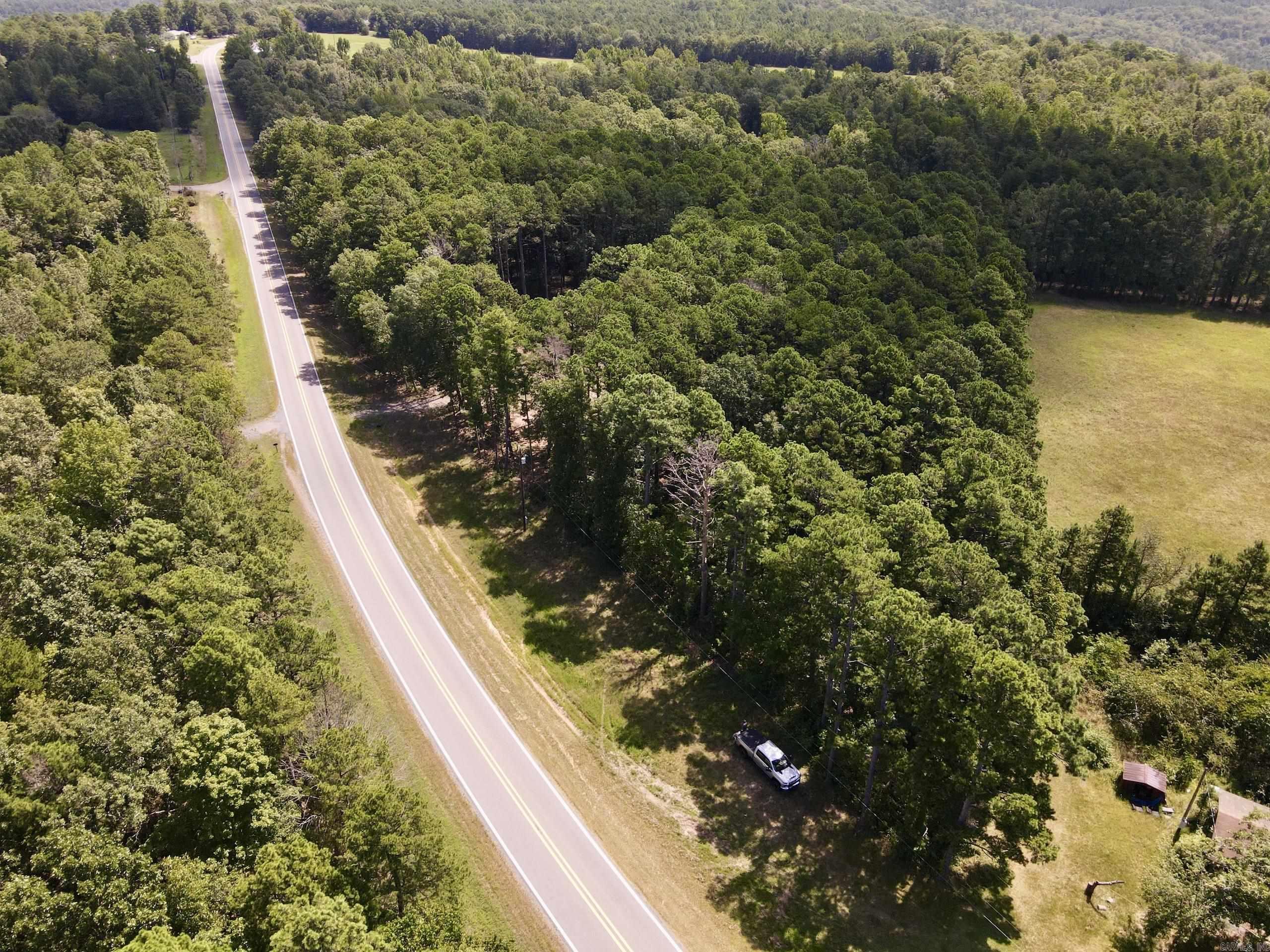 16519 Highway 16 W  Clinton, AR