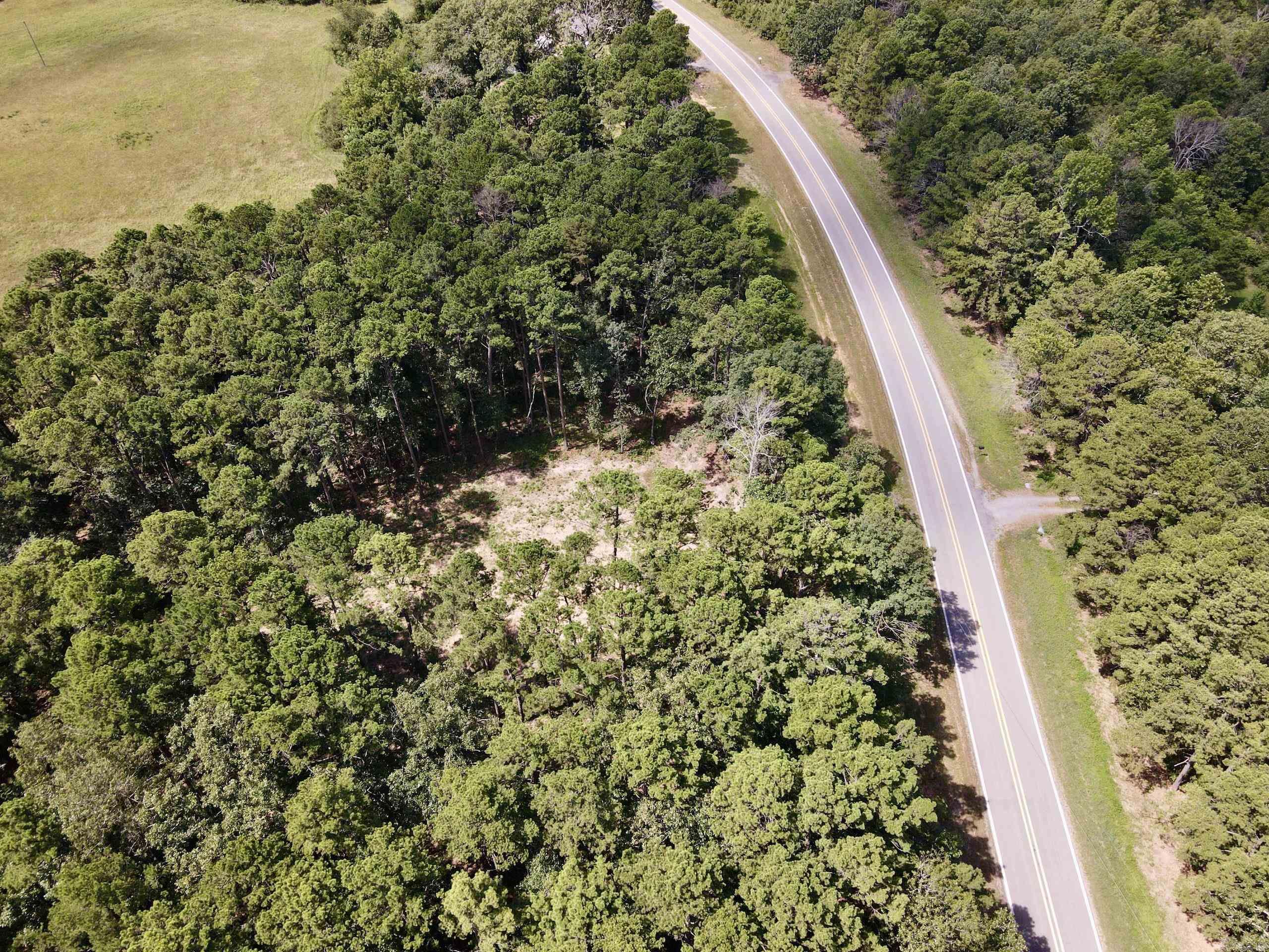 16519 Highway 16 W  Clinton, AR