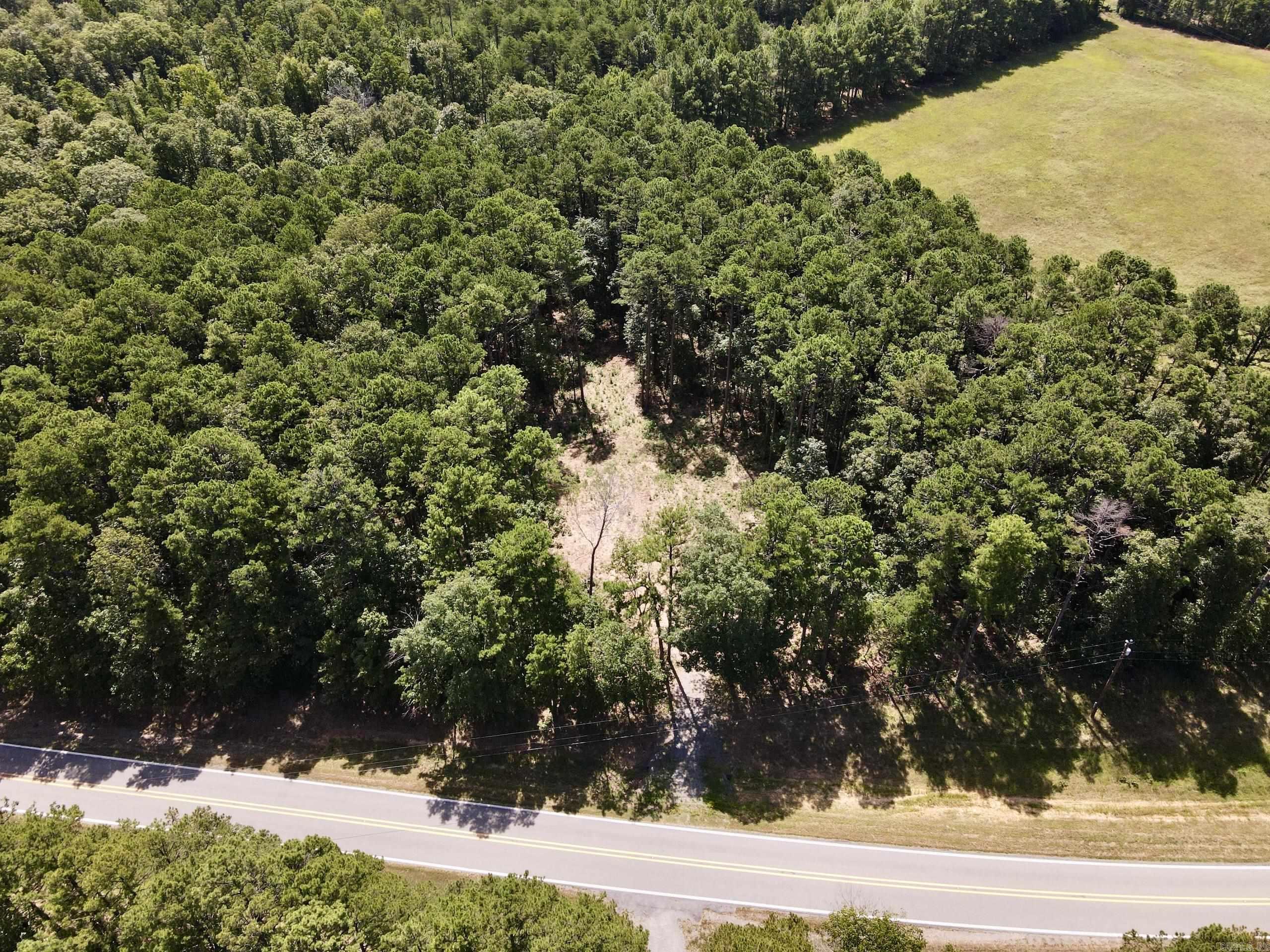 16519 Highway 16 W  Clinton, AR