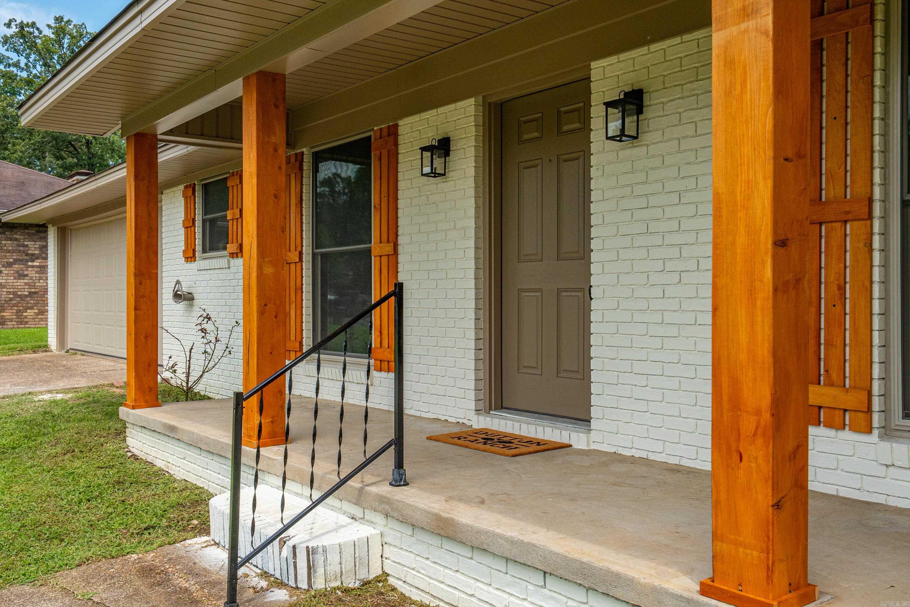 2708 Mockingbird  Arkadelphia, AR