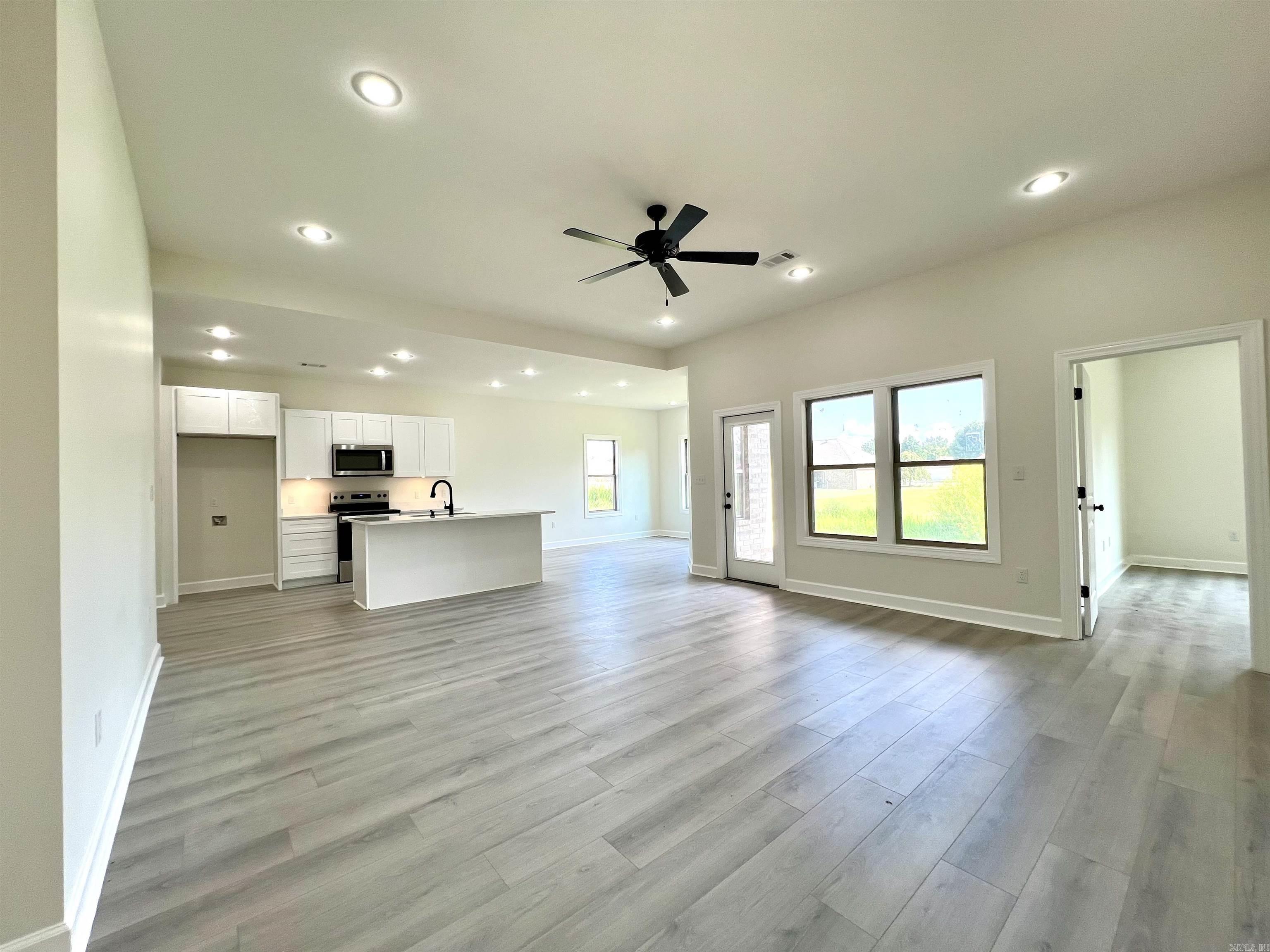 1241 Stella  Trumann, AR