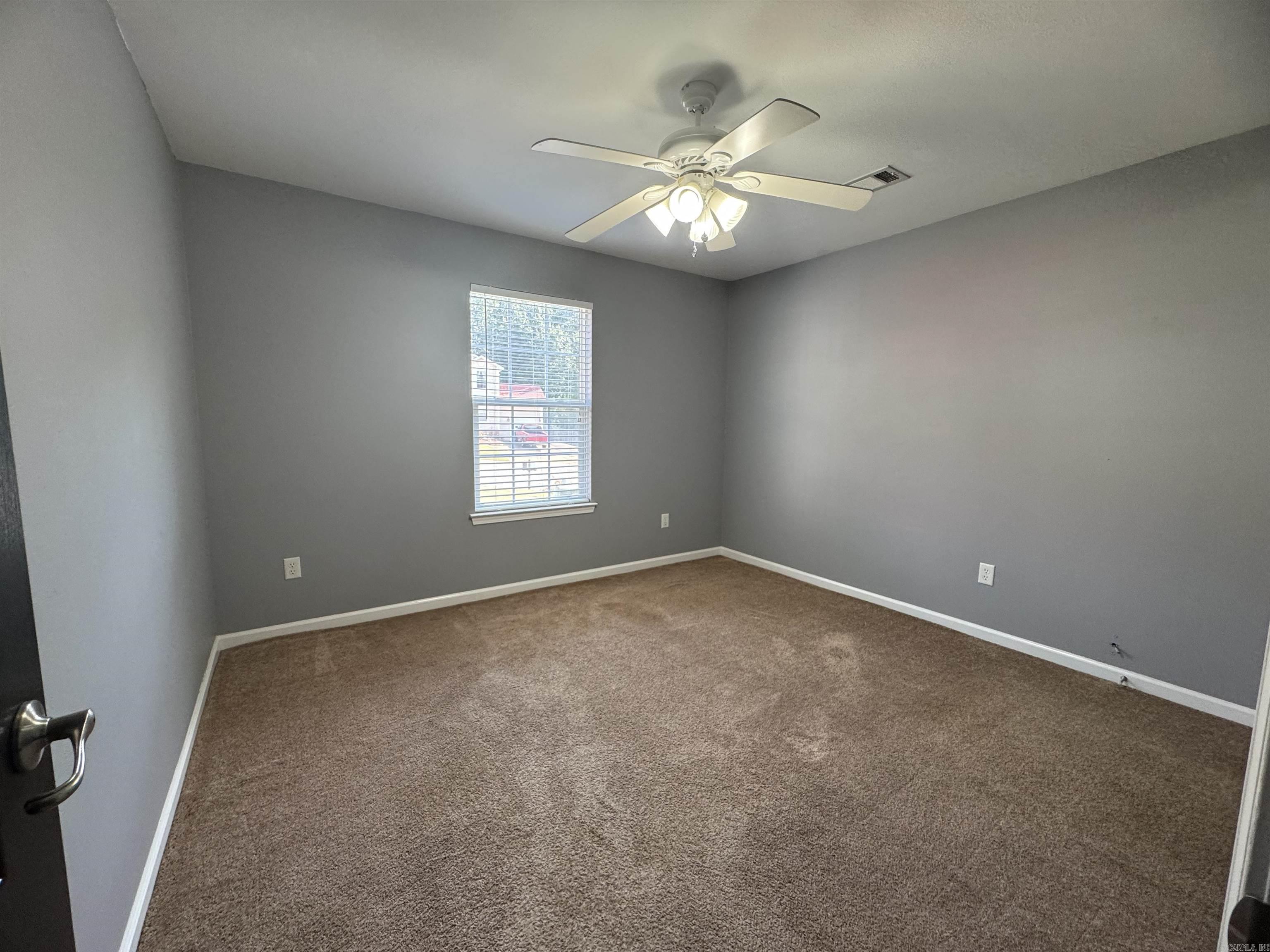 228 Sharon Oaks Ct  Benton, AR