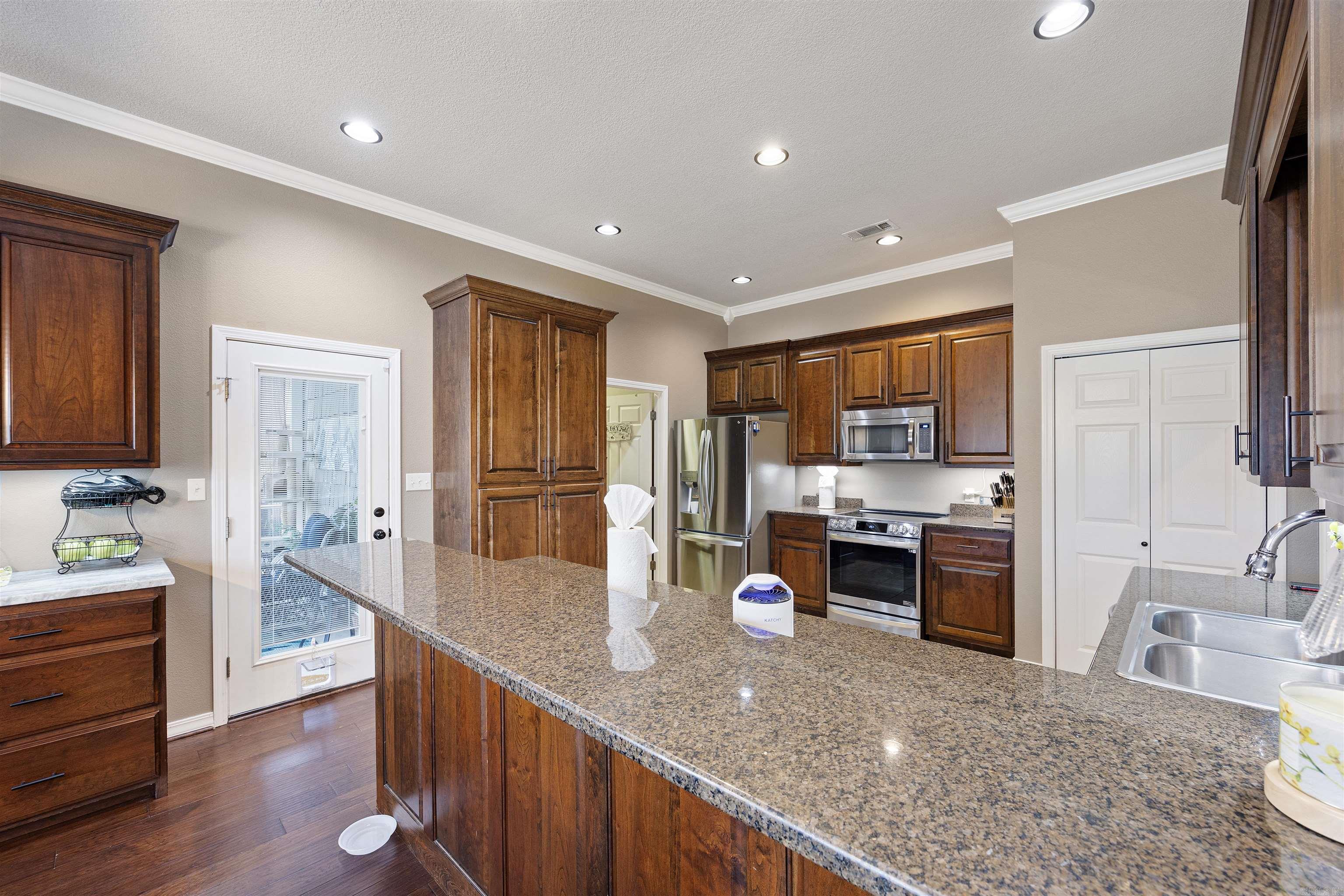 102 Buffalo St  Clarksville, AR