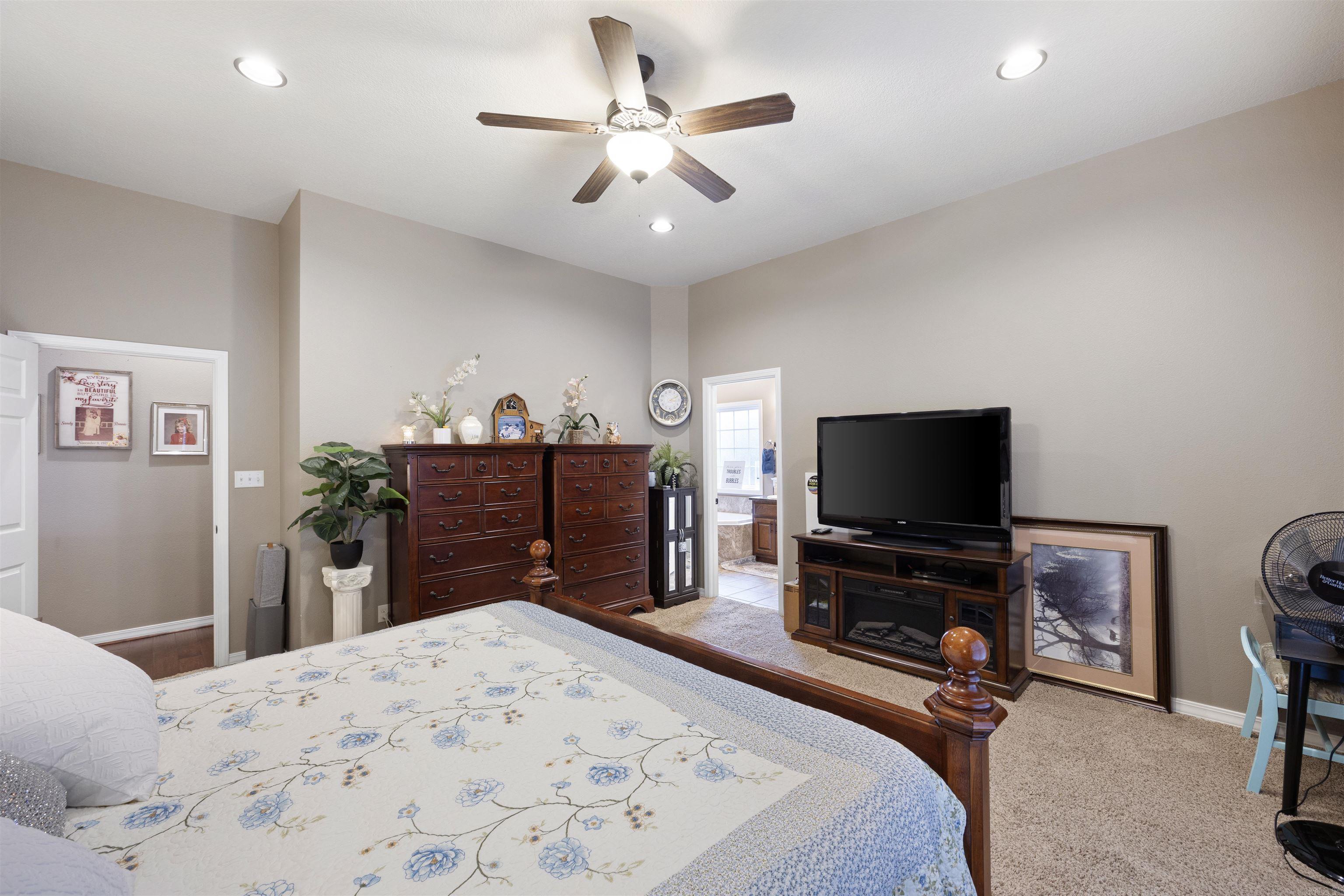 102 Buffalo St  Clarksville, AR