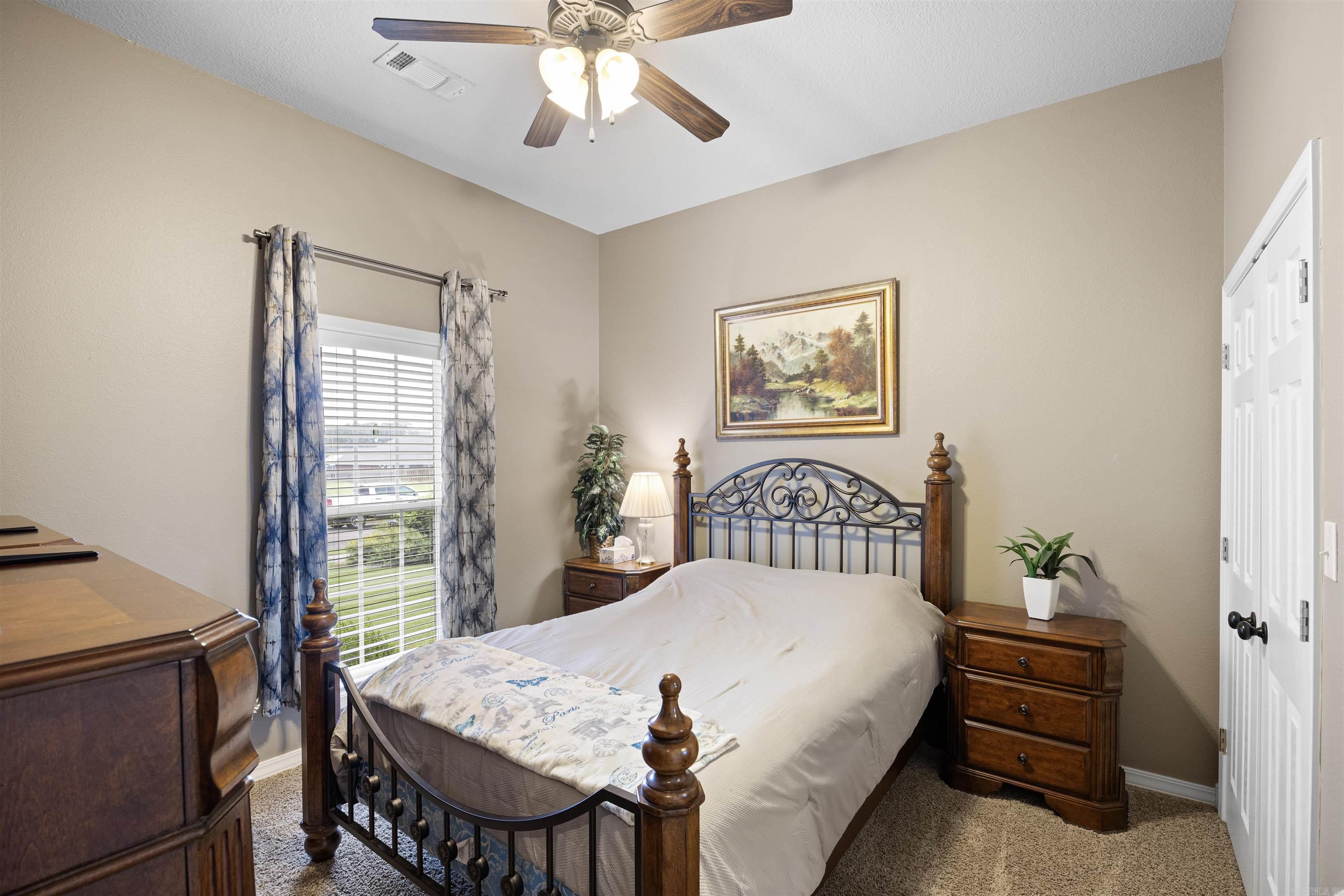 102 Buffalo St  Clarksville, AR