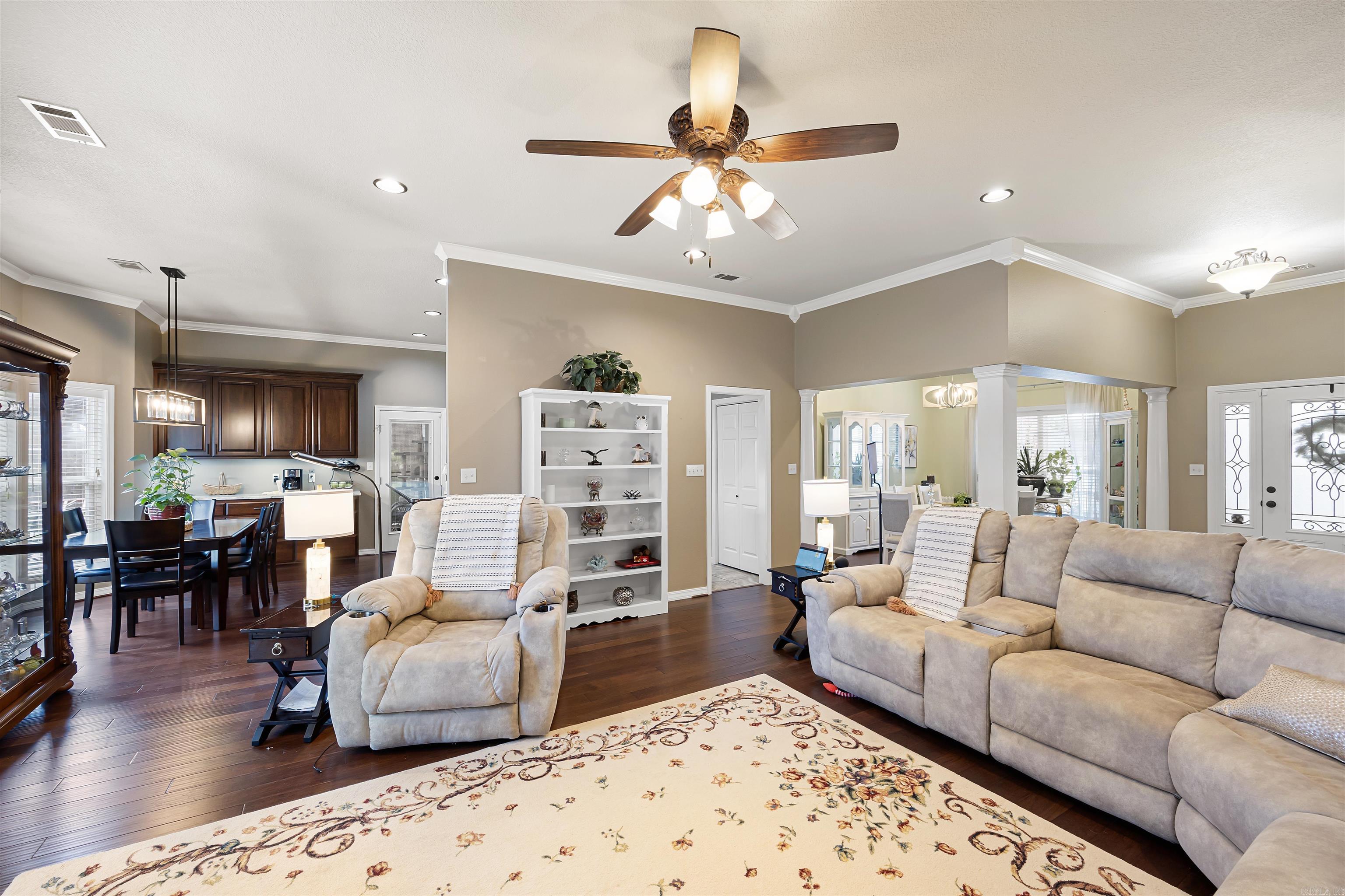 102 Buffalo St  Clarksville, AR