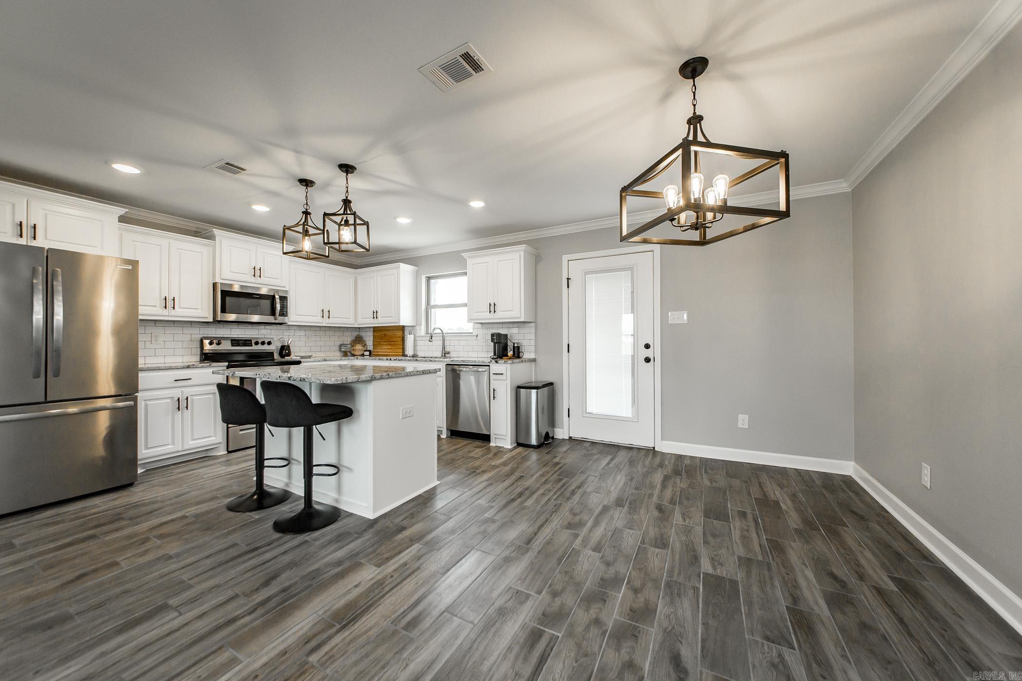 155 Lloyd Henderson  Beebe, AR