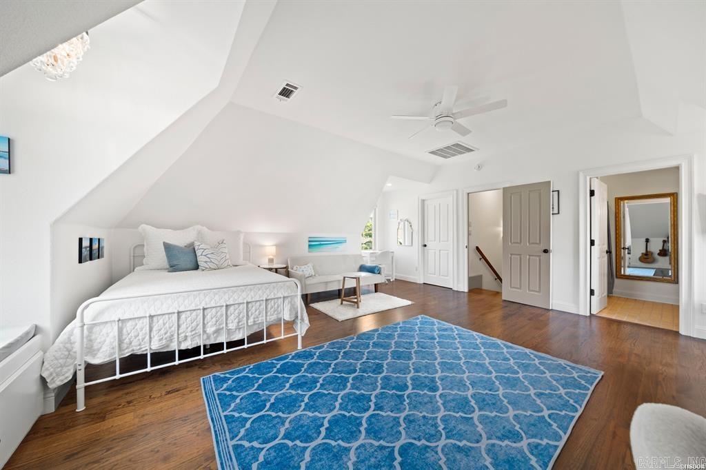 265 Peninsula  Hot Springs, AR