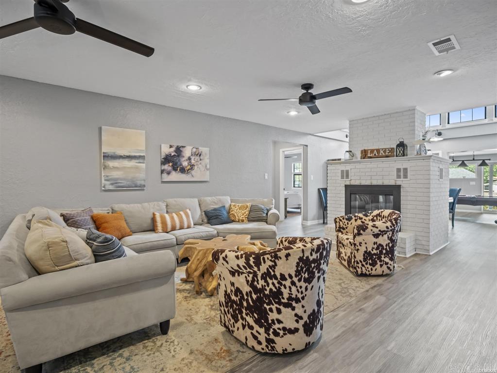 105 Lu Juan Point Hot Springs, AR 71901
