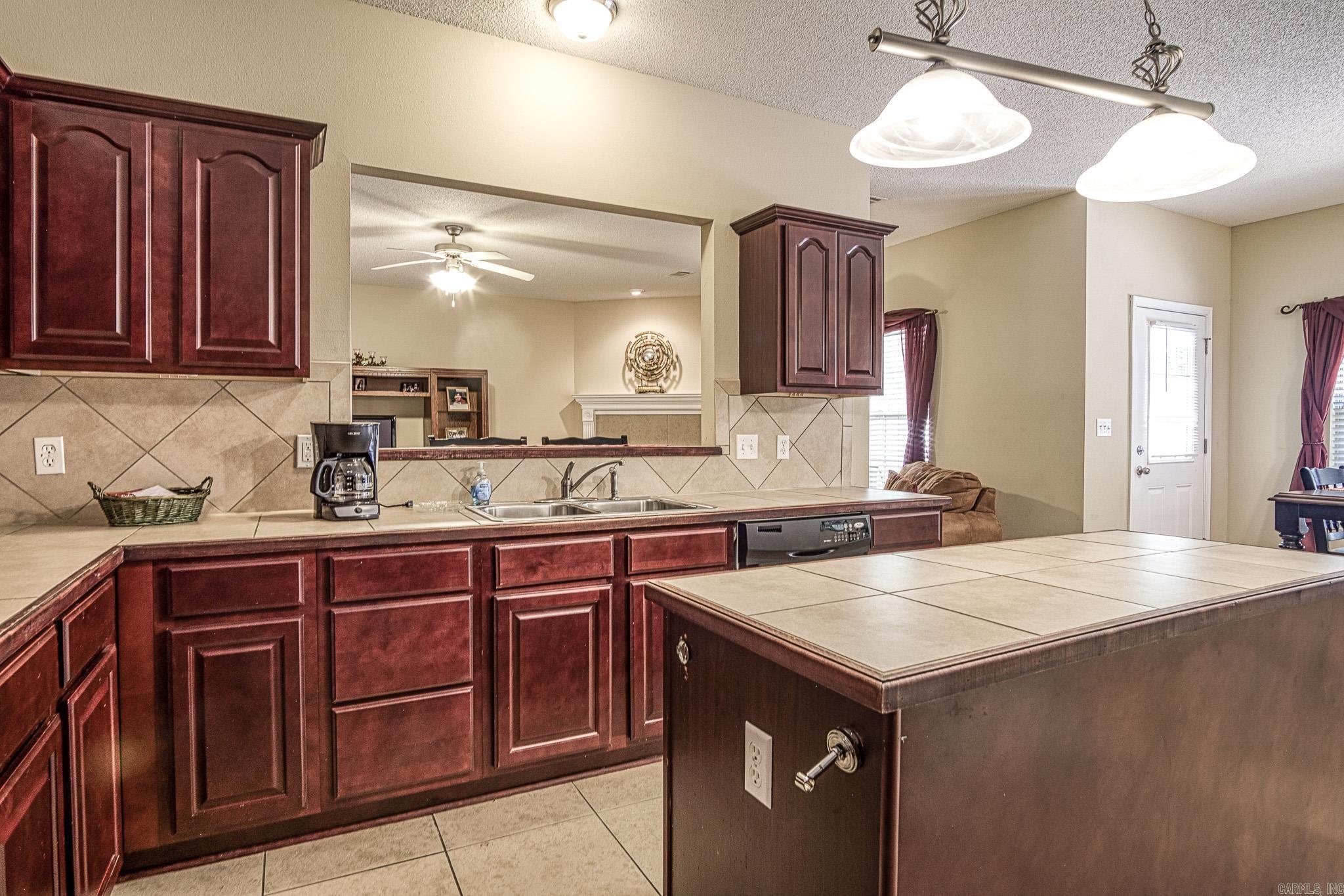 60 Calderon  Hot Springs Village, AR