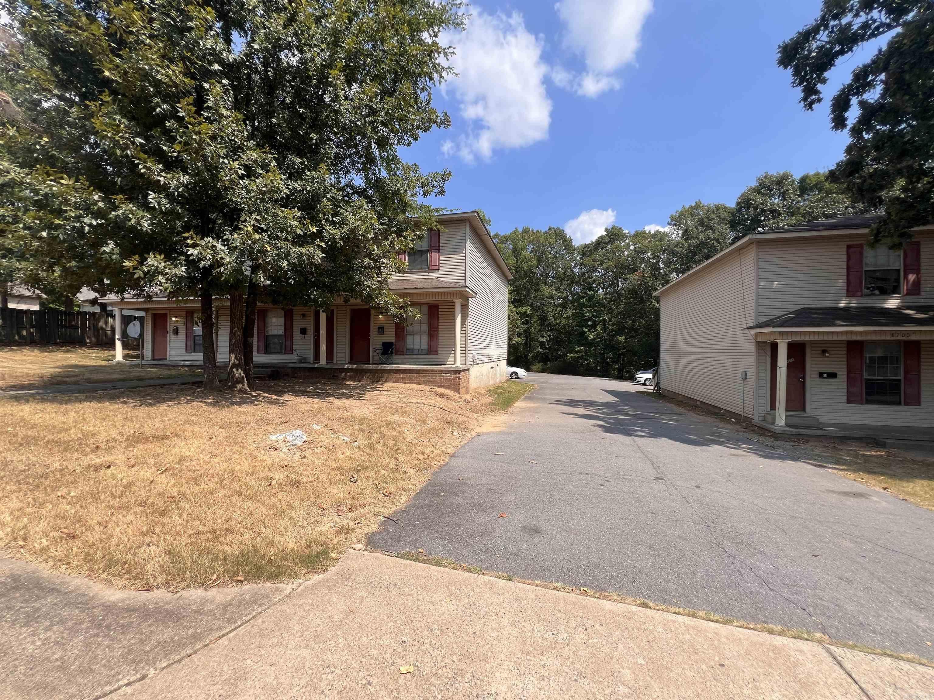 8702 White Rock  Little Rock, AR