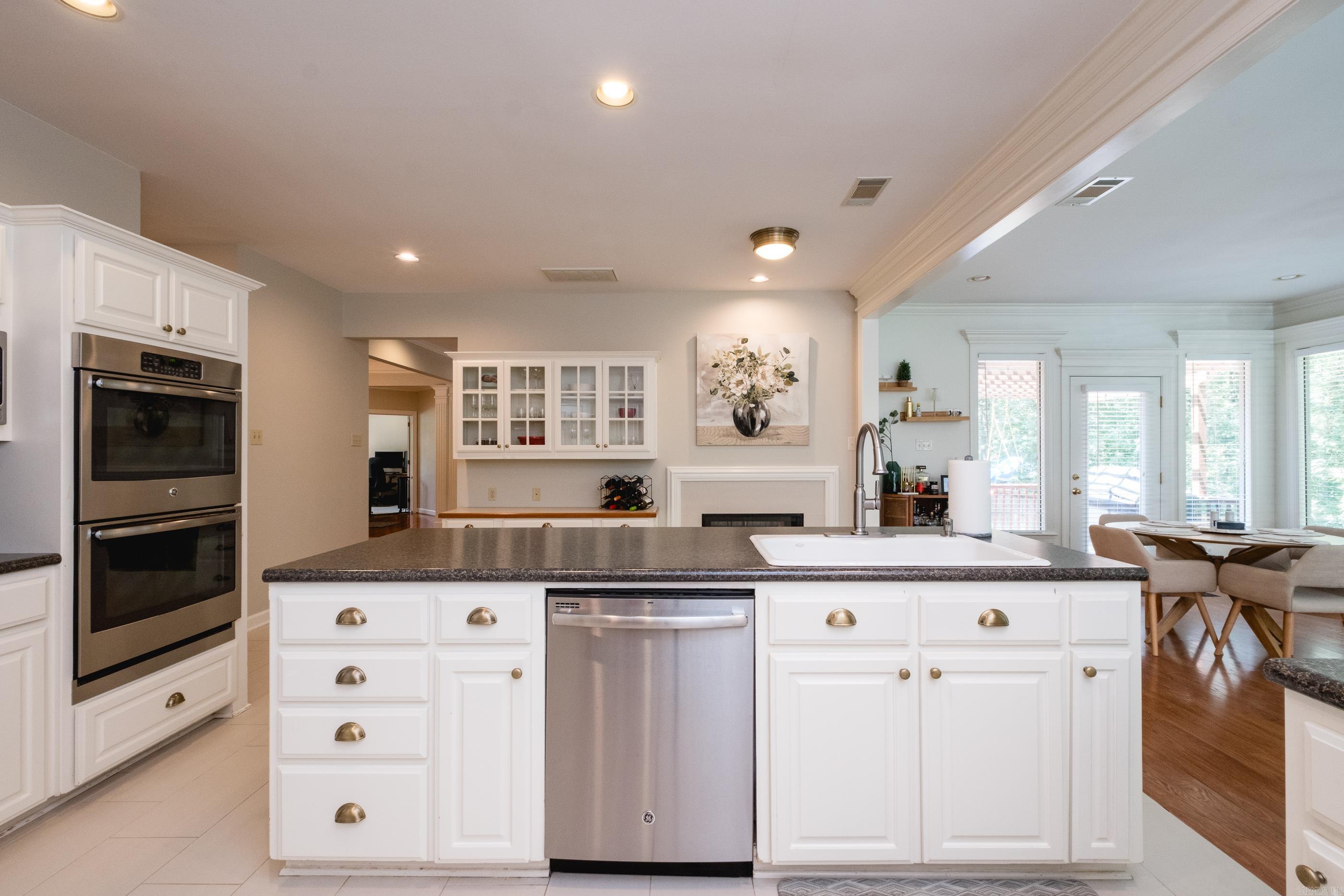7 Aberdeen  Little Rock, AR