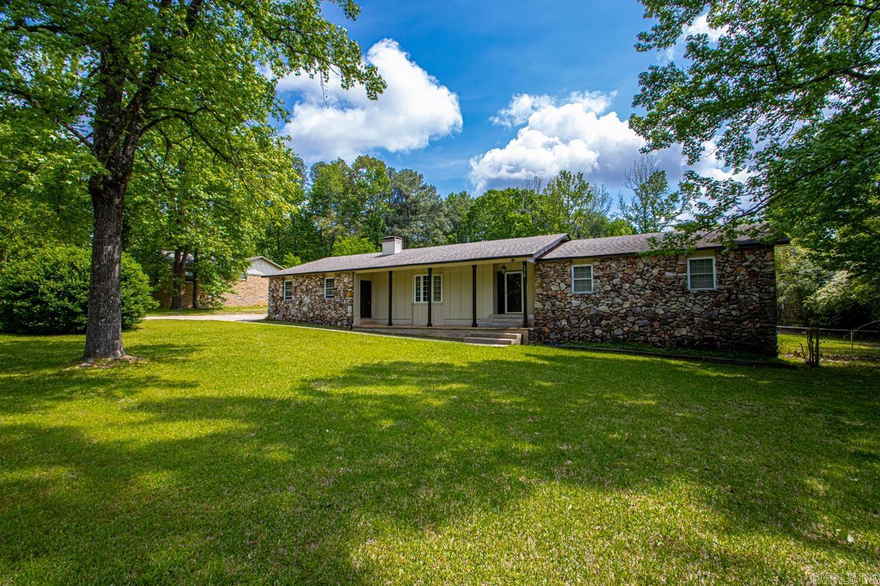 5710 Oakbrook Road  Alexander, AR