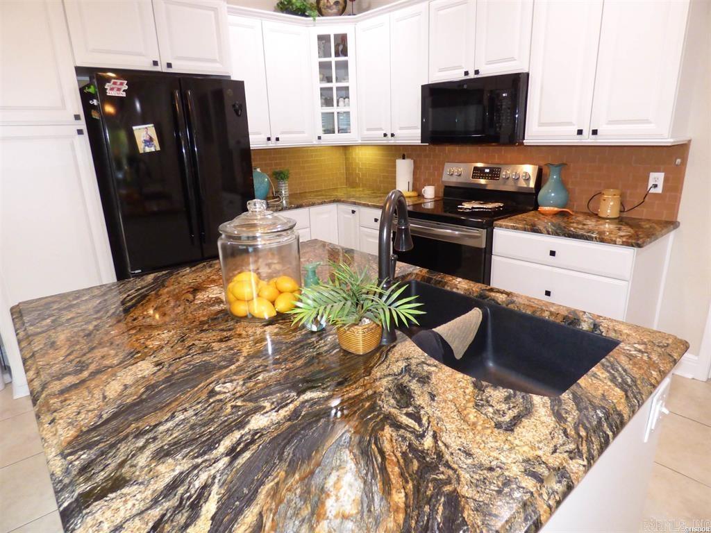 101 Creekview  Hot Springs, AR