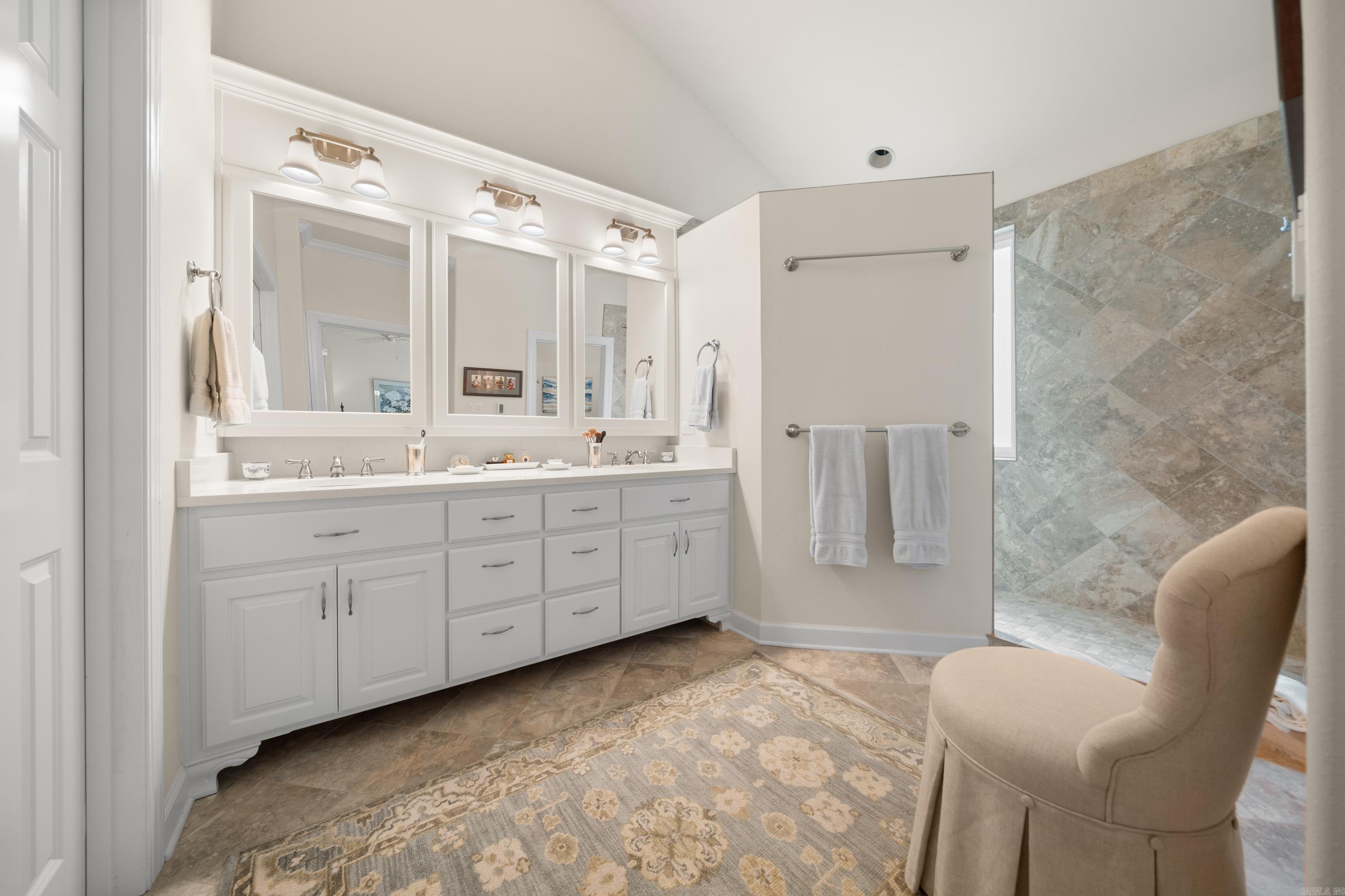 30 Stonegate Shores Dr  Hot Springs, AR
