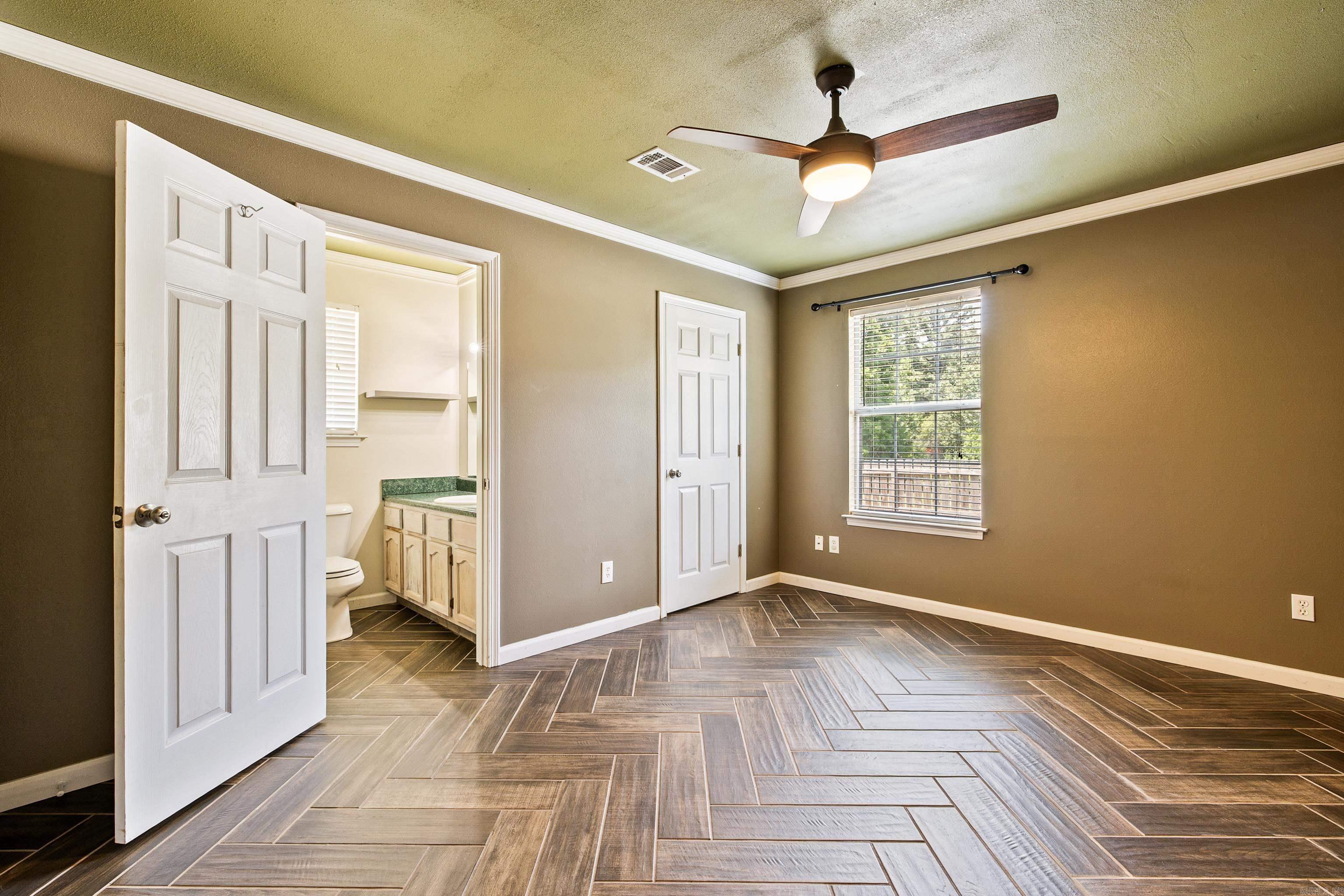 3419 Pawnee Village  Benton, AR