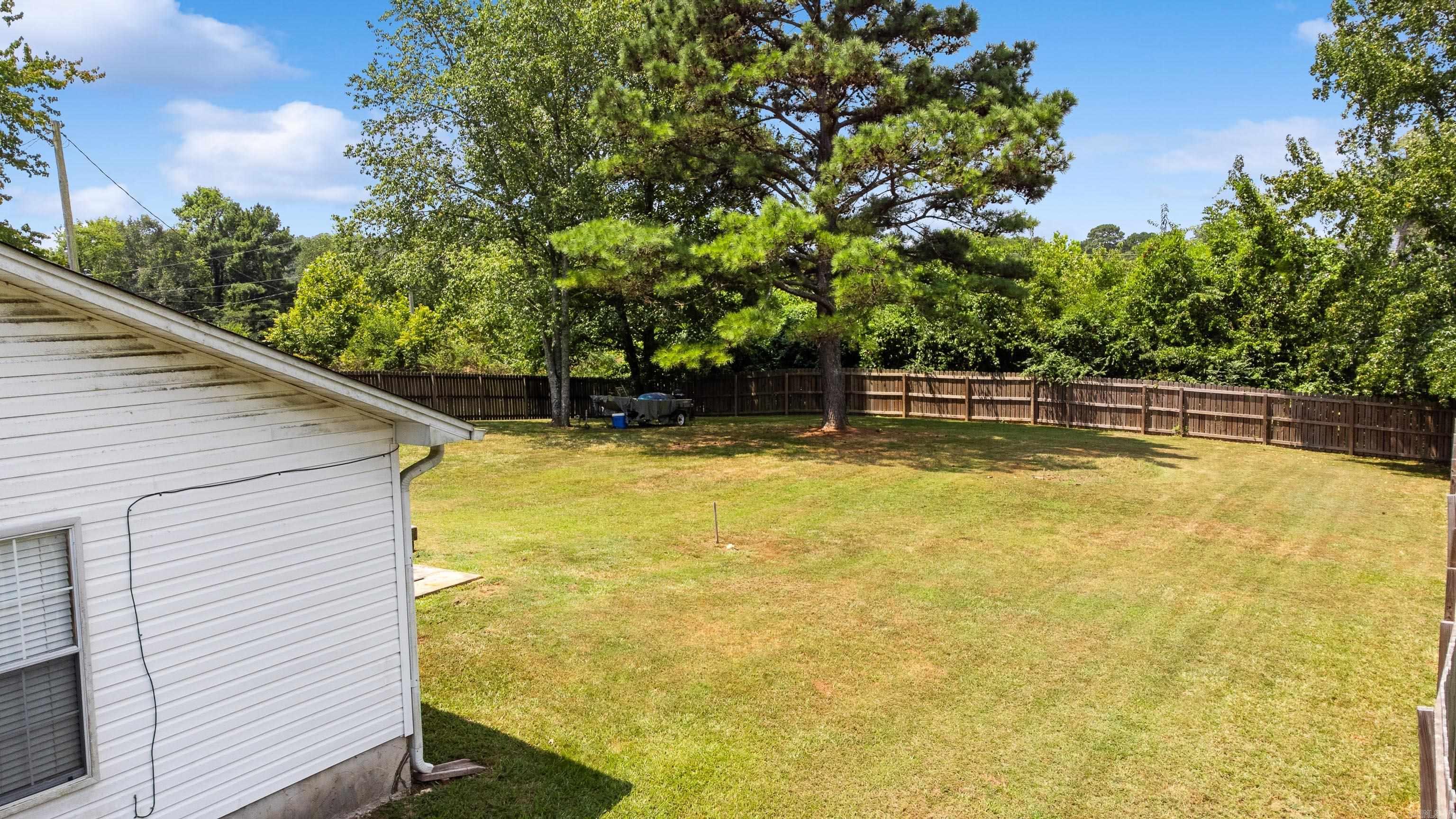 3419 Pawnee Village  Benton, AR