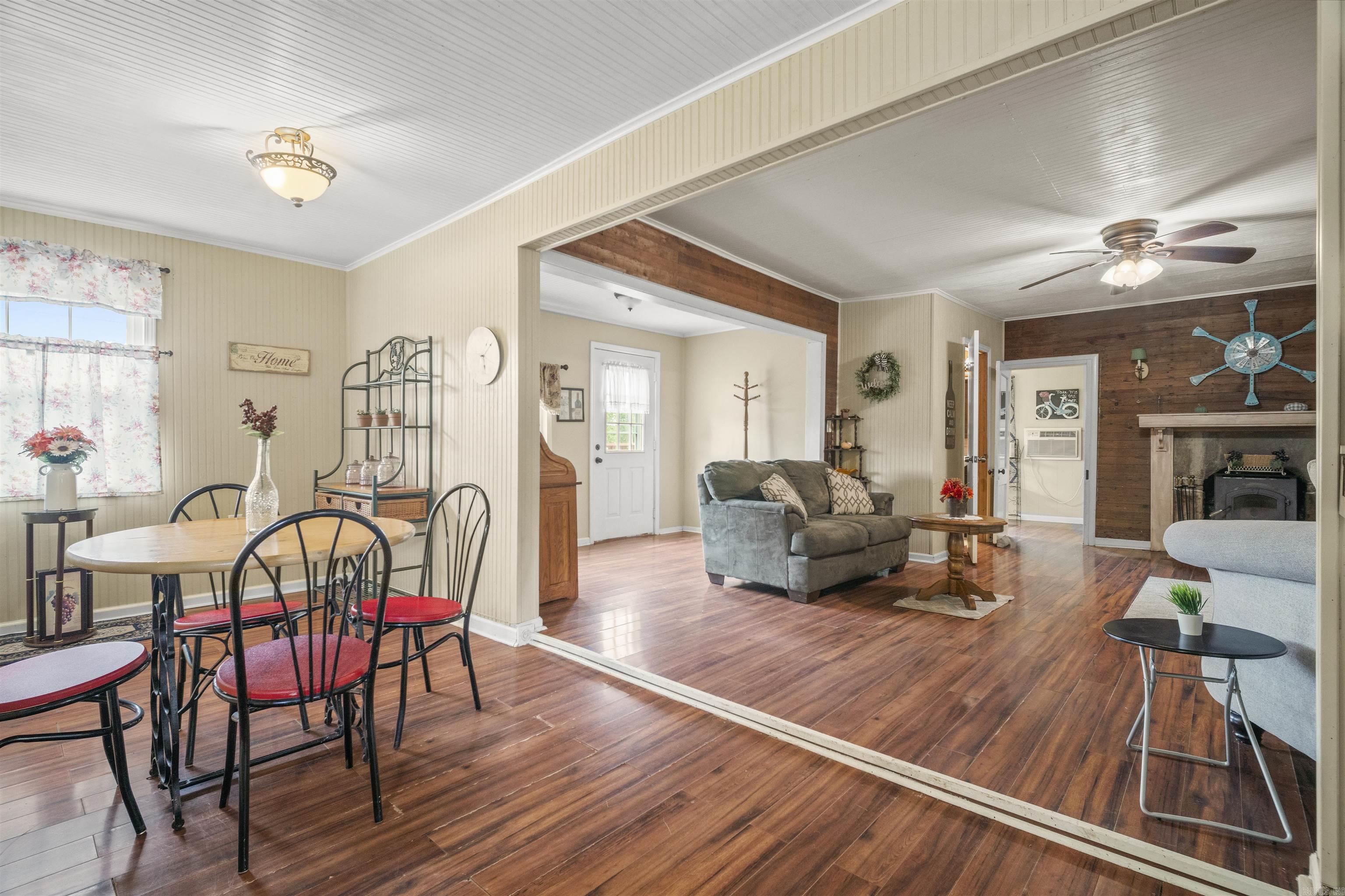 99 Sandtown  Morrilton, AR