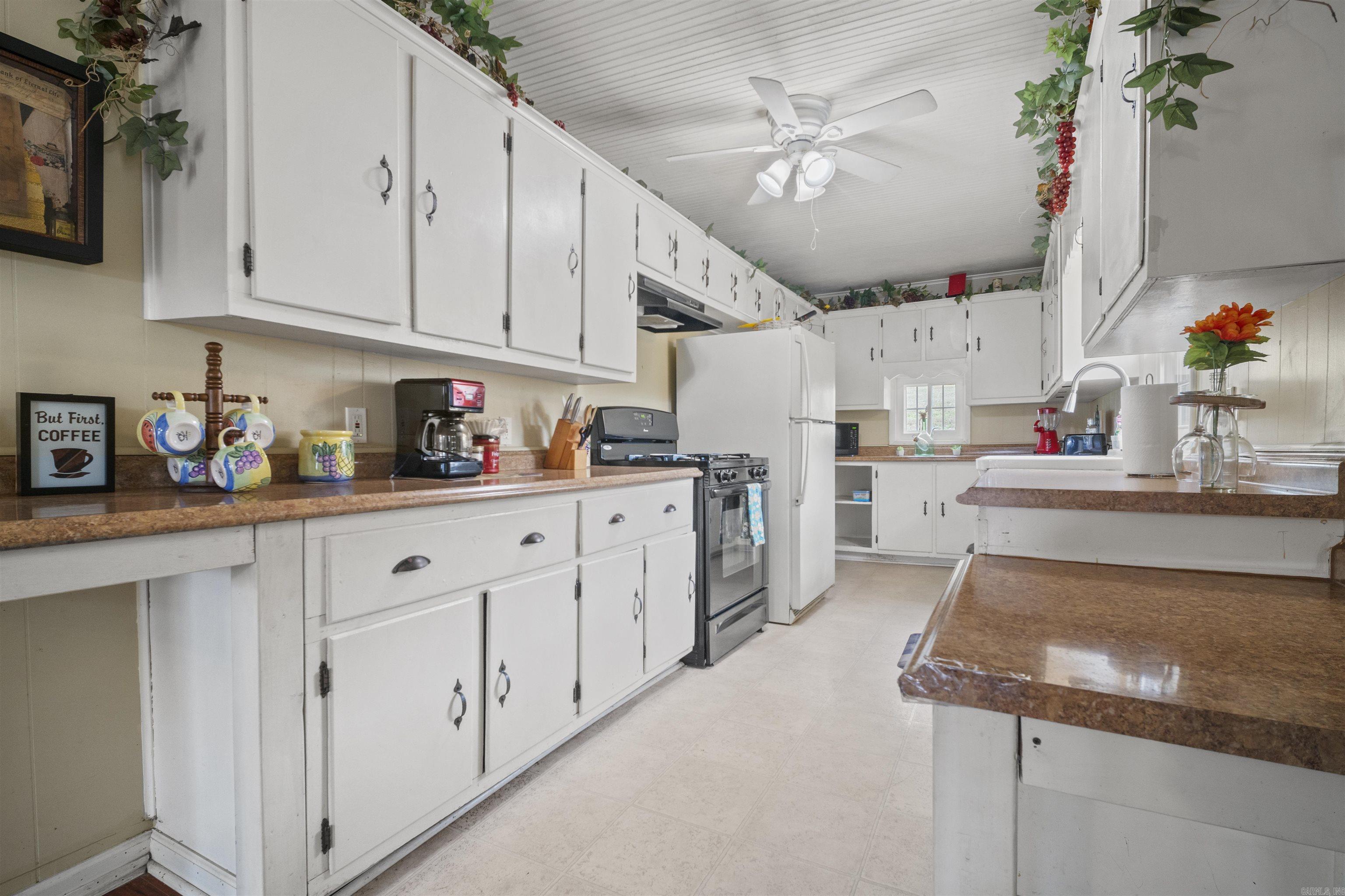 99 Sandtown  Morrilton, AR