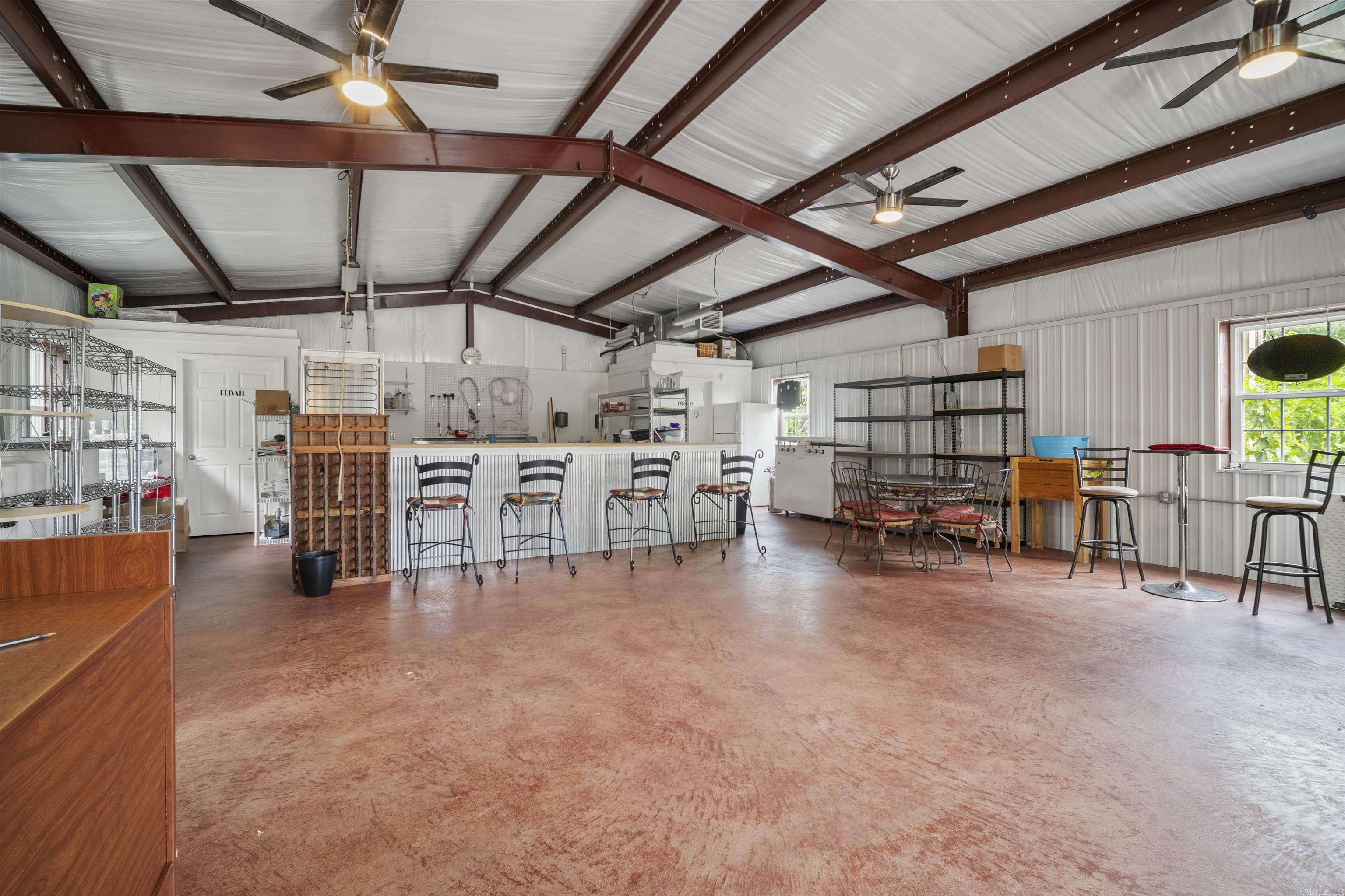 99 Sandtown  Morrilton, AR