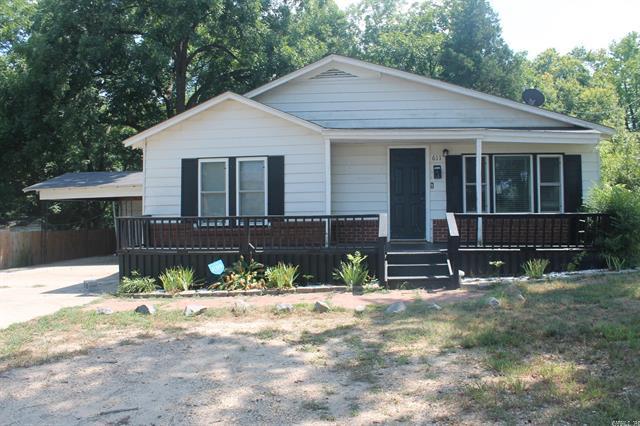 611 W Church  Sheridan, AR