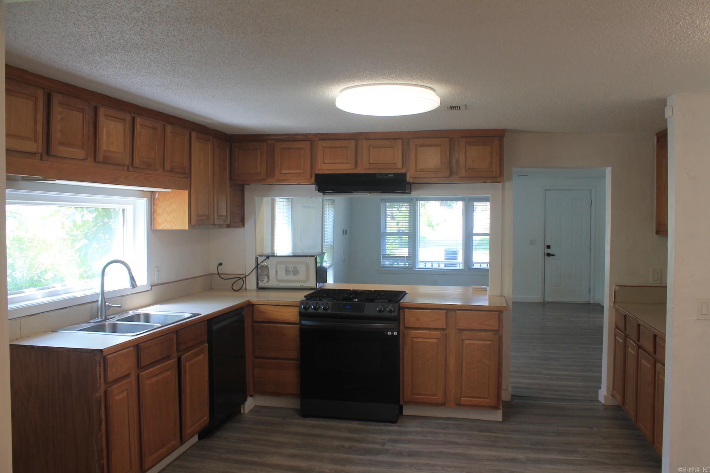 611 W Church  Sheridan, AR